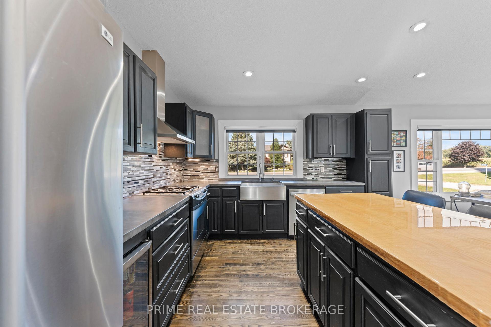 Photo 30 of 28346 Centre Road, Strathroy-Caradoc, Rural Strathroy-Caradoc — HOMEH