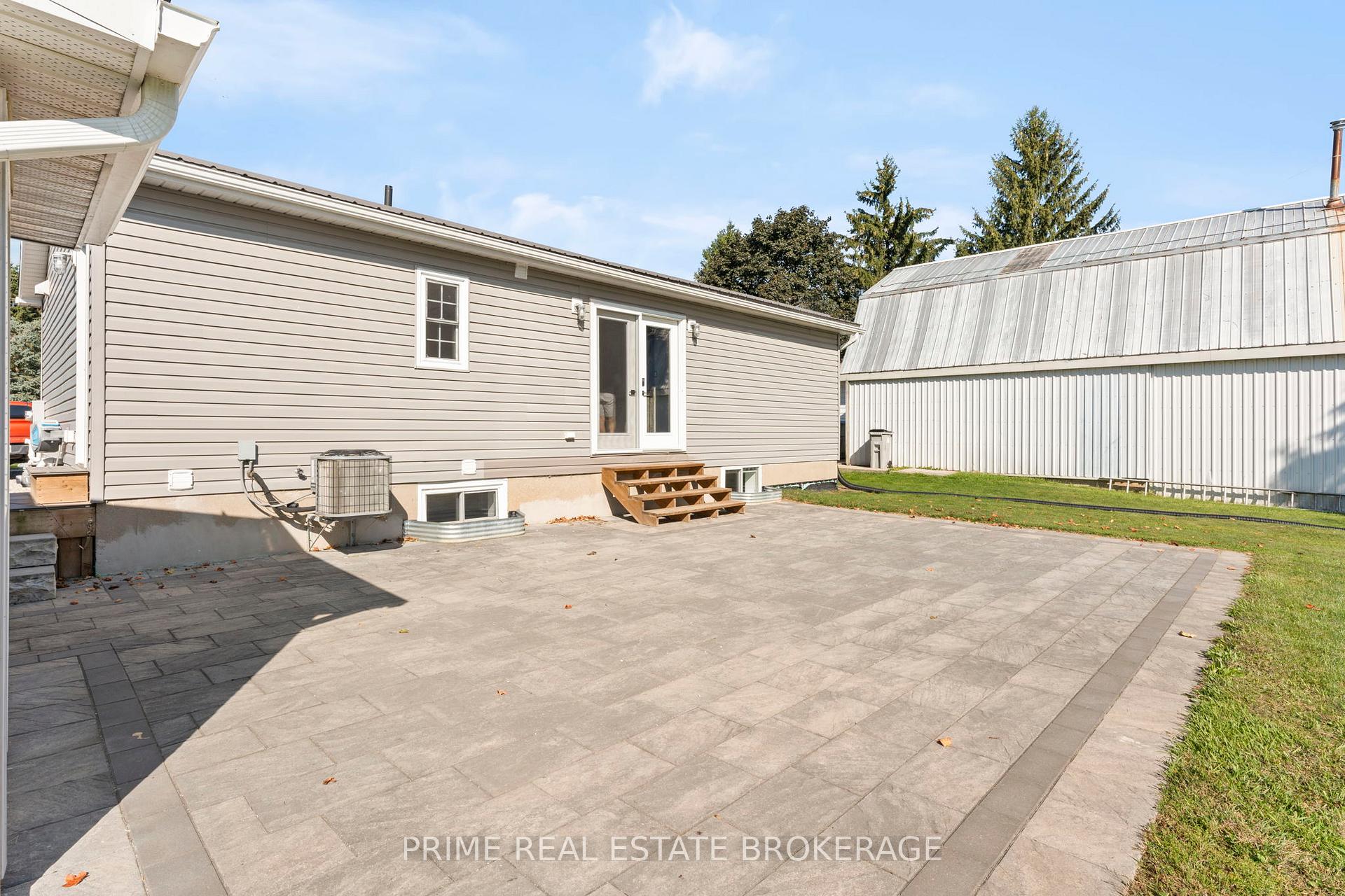 Photo 50 of 28346 Centre Road, Strathroy-Caradoc, Rural Strathroy-Caradoc — HOMEH