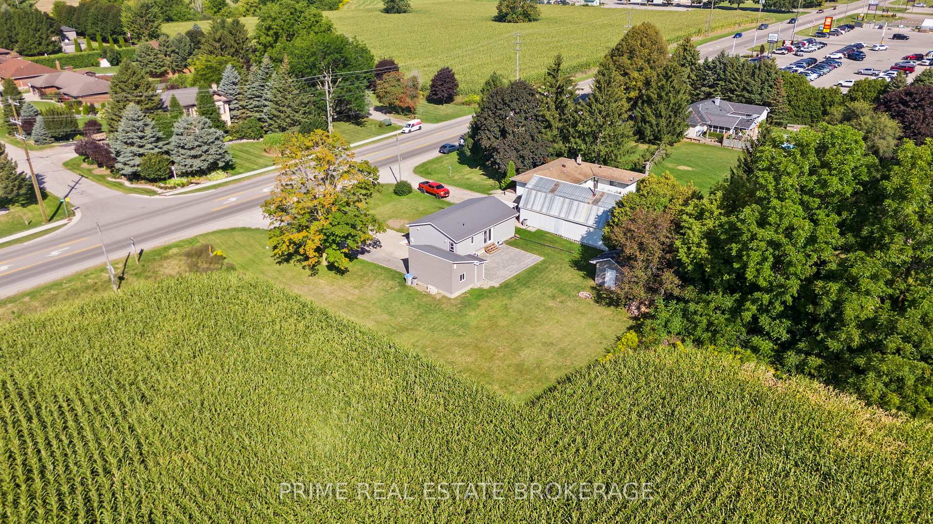 Photo 56 of 28346 Centre Road, Strathroy-Caradoc, Rural Strathroy-Caradoc — HOMEH