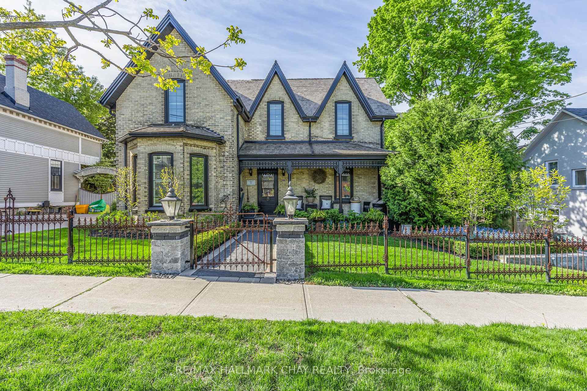 Front of 11 Catherine Avenue