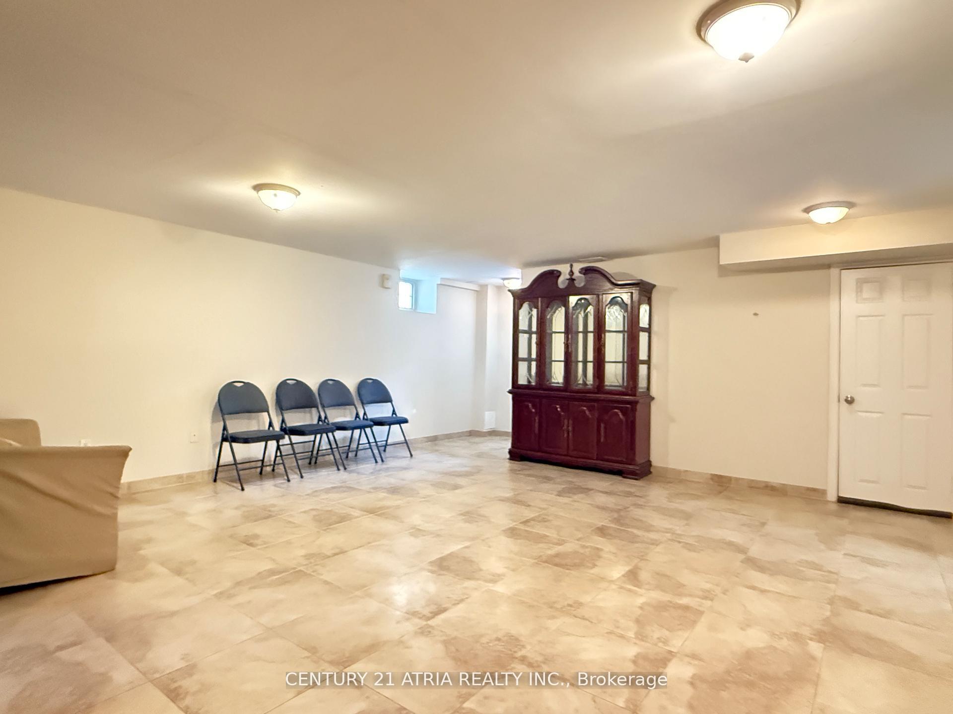Photo 3 of Unit Bsmt, 94 Kings Crescent, Ajax, South East — HOMEH