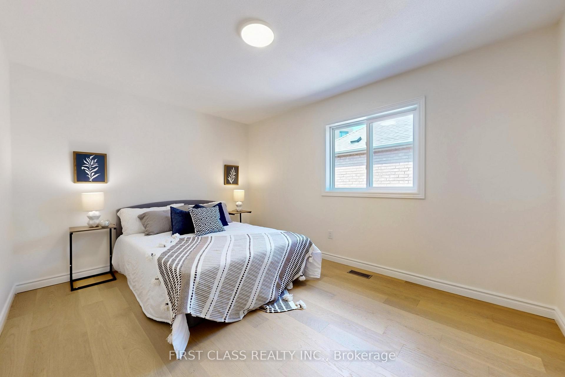 Photo 22 of 53 Manston Crescent, Markham, Milliken Mills East — HOMEH
