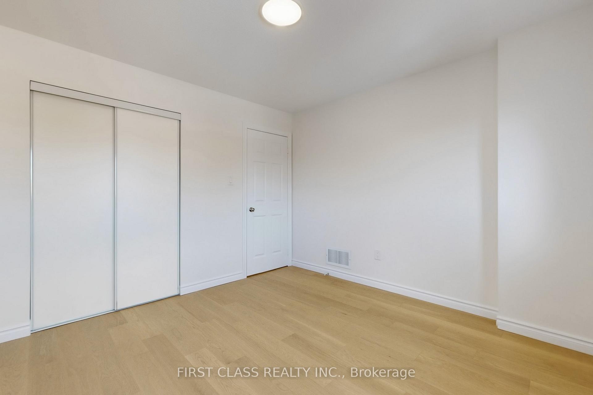 Photo 28 of 53 Manston Crescent, Markham, Milliken Mills East — HOMEH