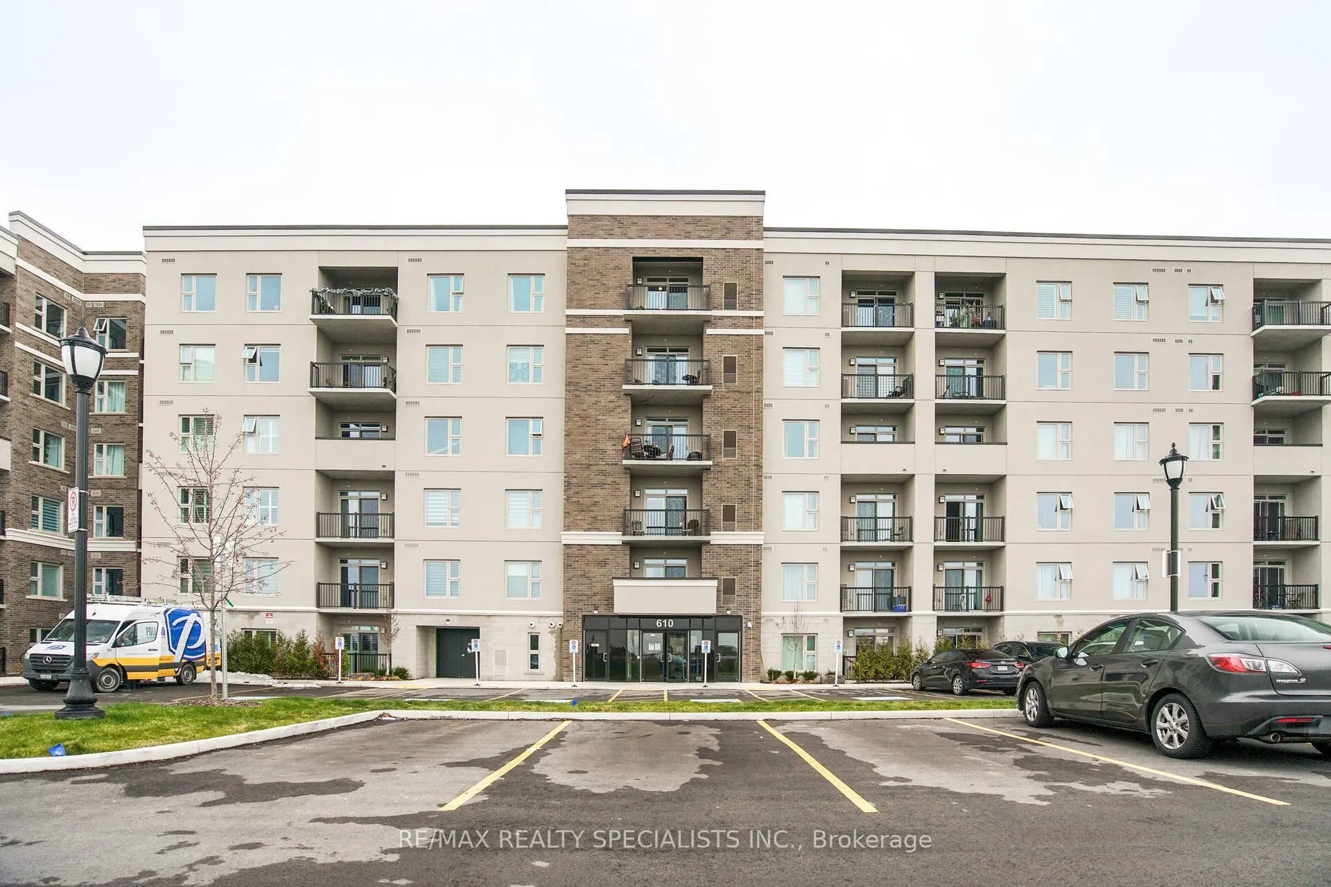 Photo 2 of Unit 311, 610 Farmstead Drive, Milton, Willmott — HOMEH