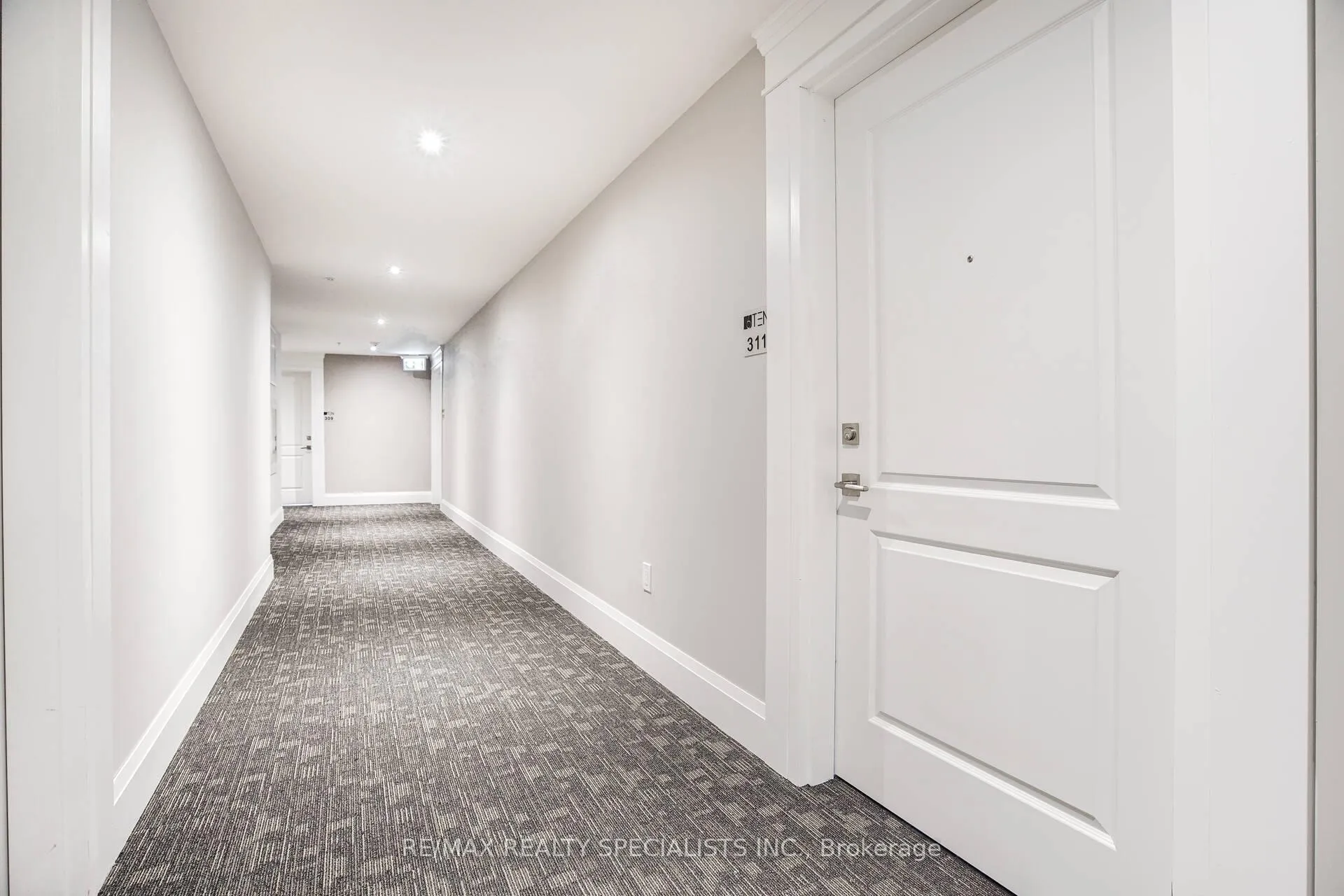 Photo 3 of Unit 311, 610 Farmstead Drive, Milton, Willmott — HOMEH