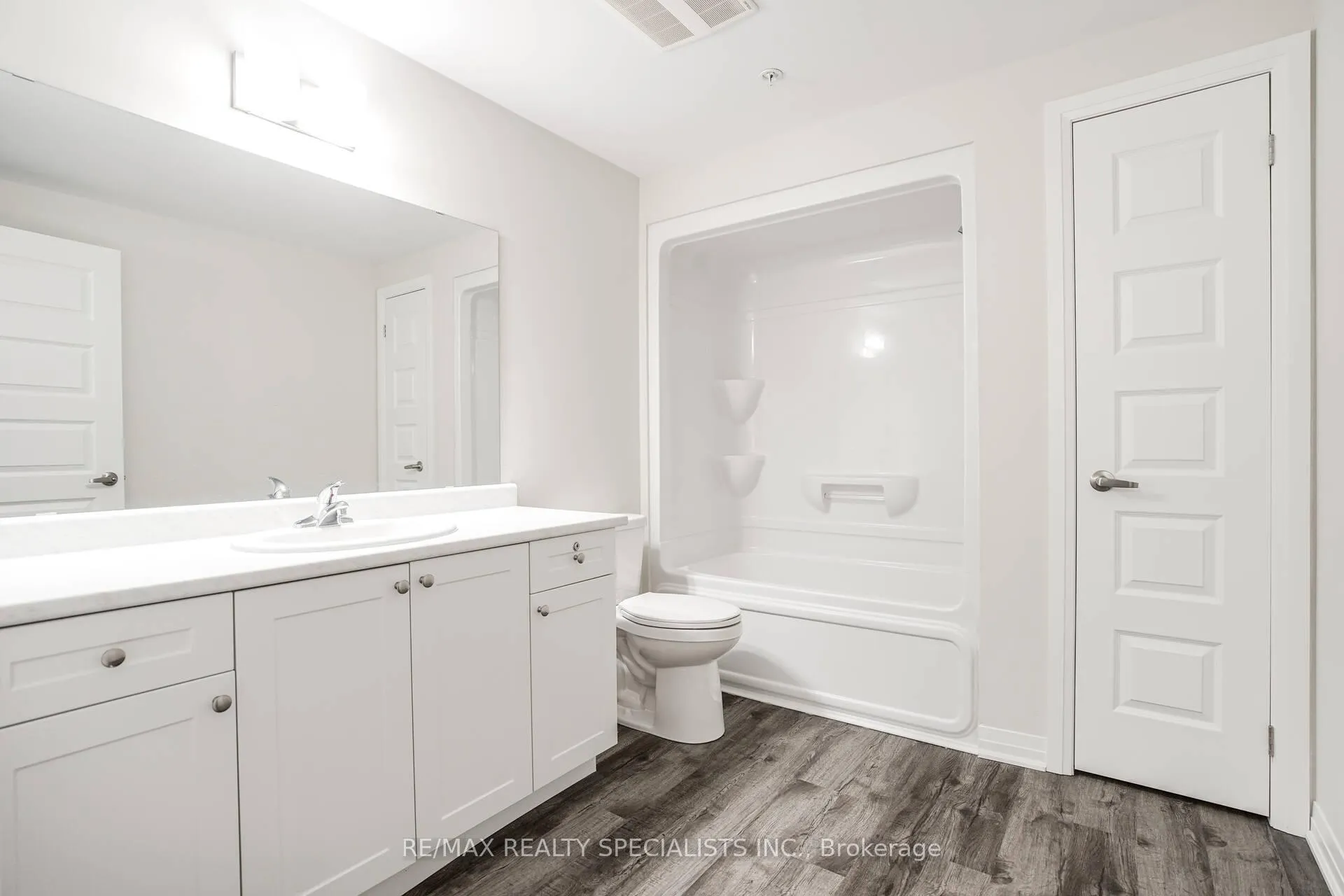 Photo 17 of Unit 311, 610 Farmstead Drive, Milton, Willmott — HOMEH
