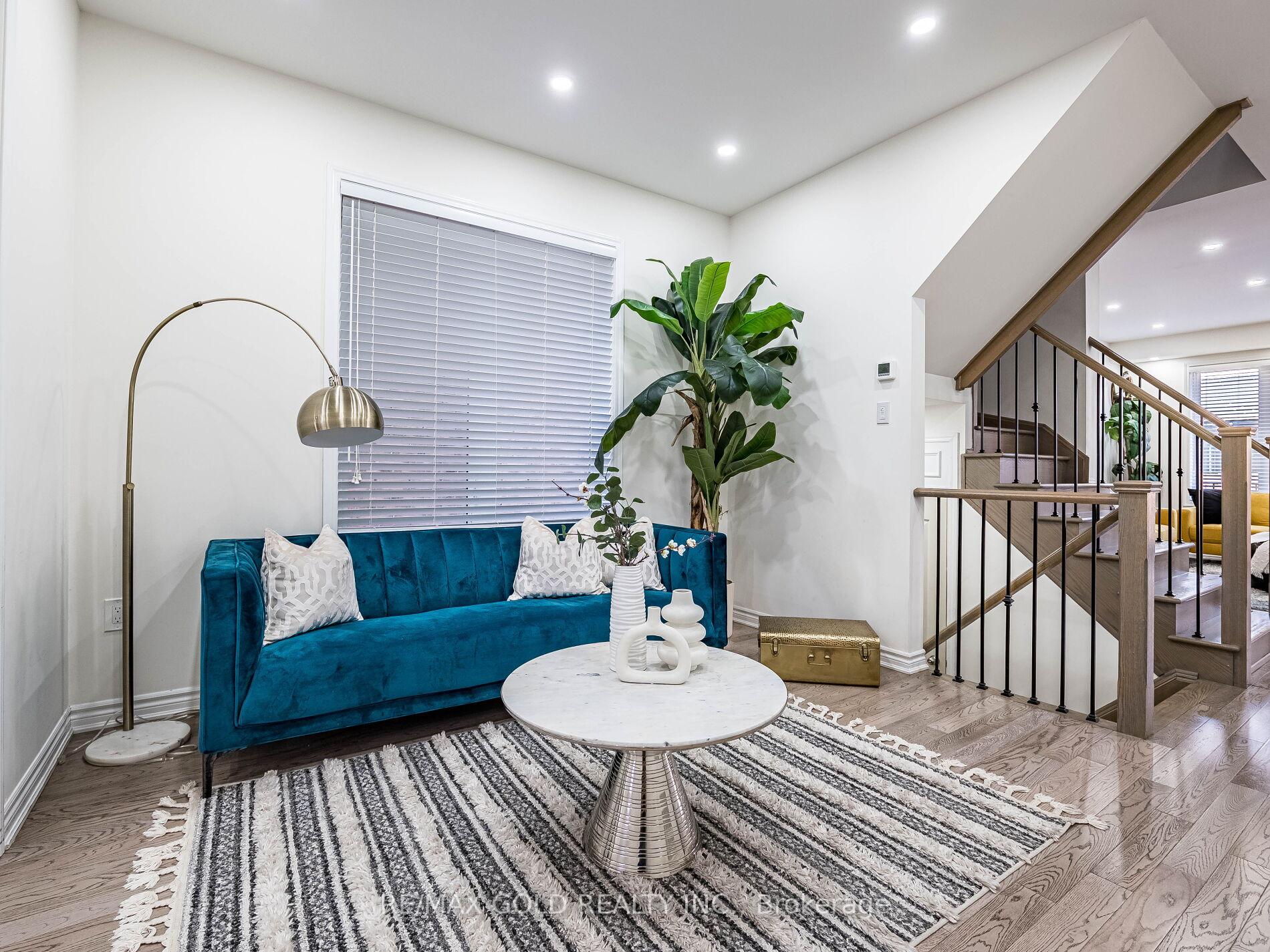 Photo 6 of 36 Feeder Street, Brampton, Northwest Brampton — HOMEH