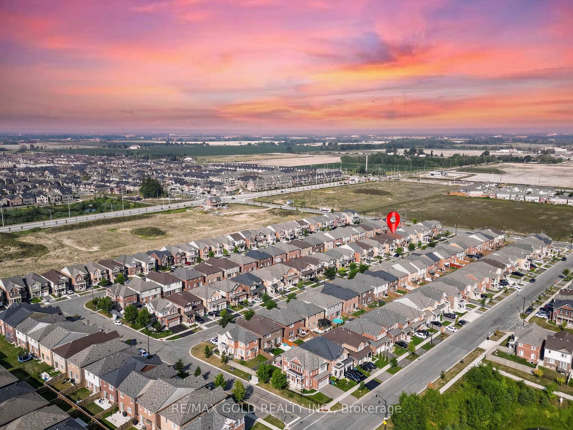 Photo 40 of 36 Feeder Street, Brampton, Northwest Brampton — HOMEH