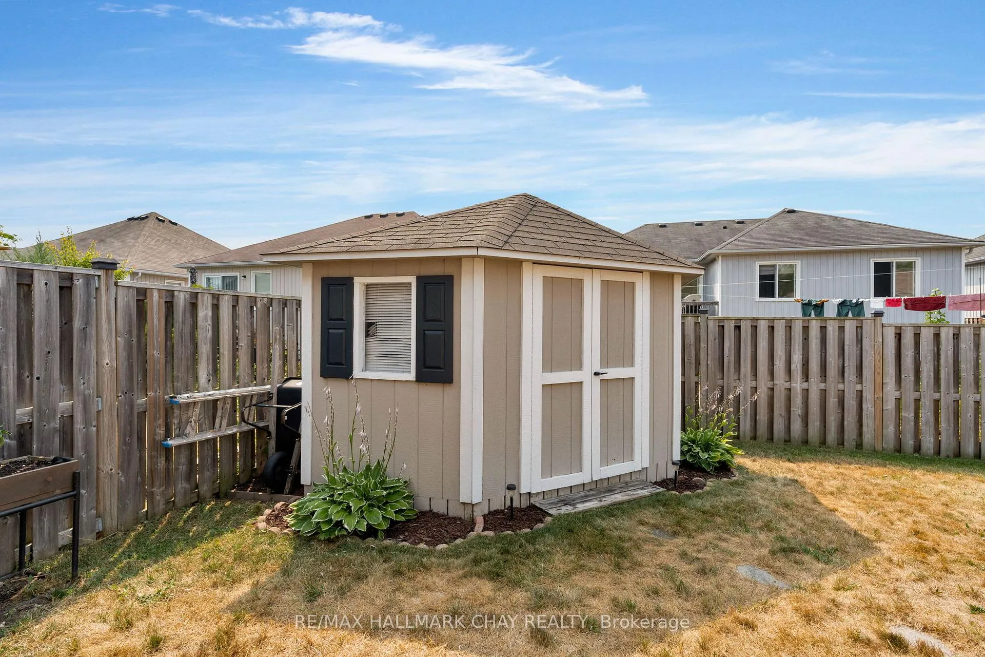 Photo 35 of 204 Forest Crescent, Clearview, Stayner — HOMEH