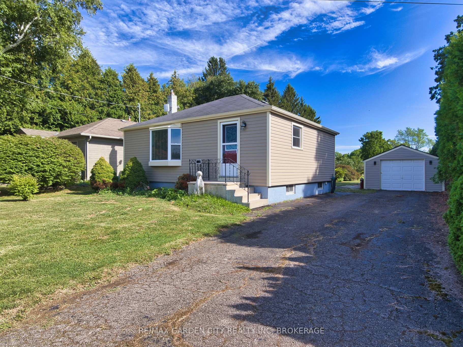 Photo 1 of 2430 Red Maple Avenue, Lincoln, Lincoln-Jordan/Vineland — HOMEH