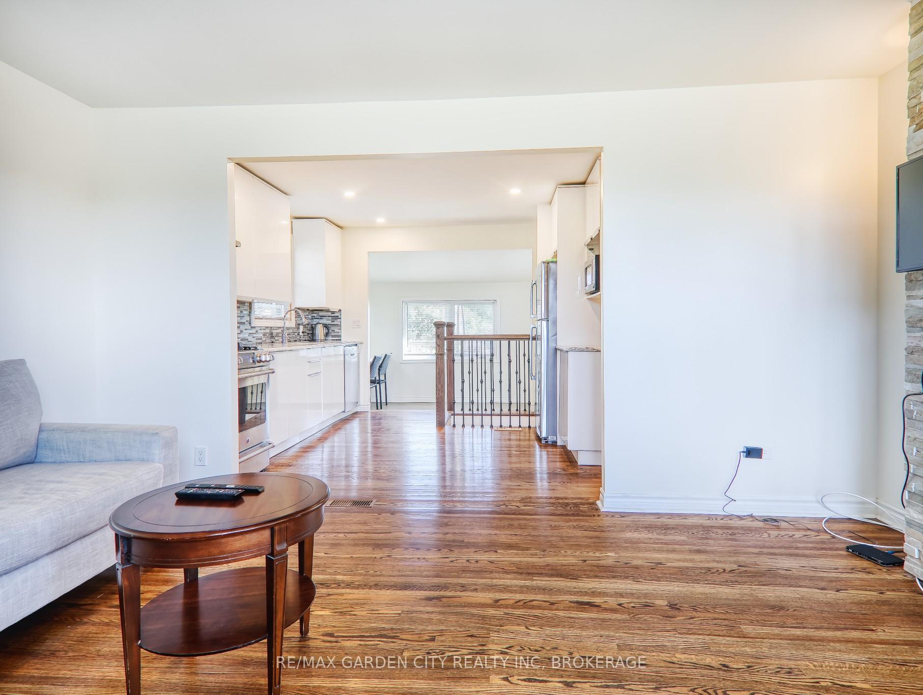 Photo 9 of 2430 Red Maple Avenue, Lincoln, Lincoln-Jordan/Vineland — HOMEH