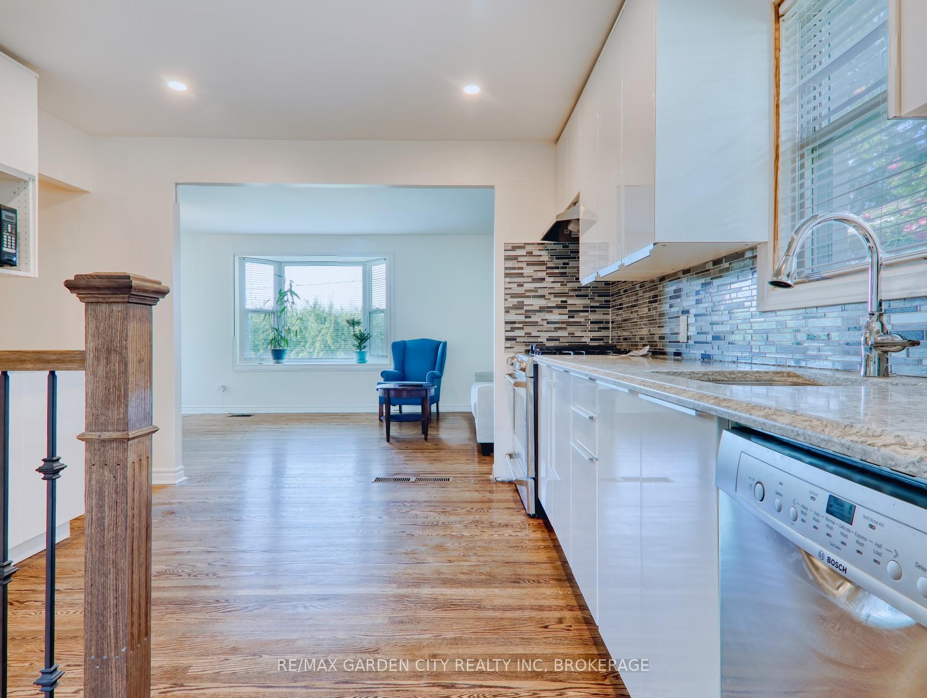 Photo 16 of 2430 Red Maple Avenue, Lincoln, Lincoln-Jordan/Vineland — HOMEH