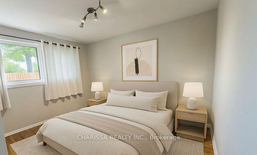Photo 13 of Unit Upper, 37 Kingslea Drive, Hamilton, Huntington — HOMEH