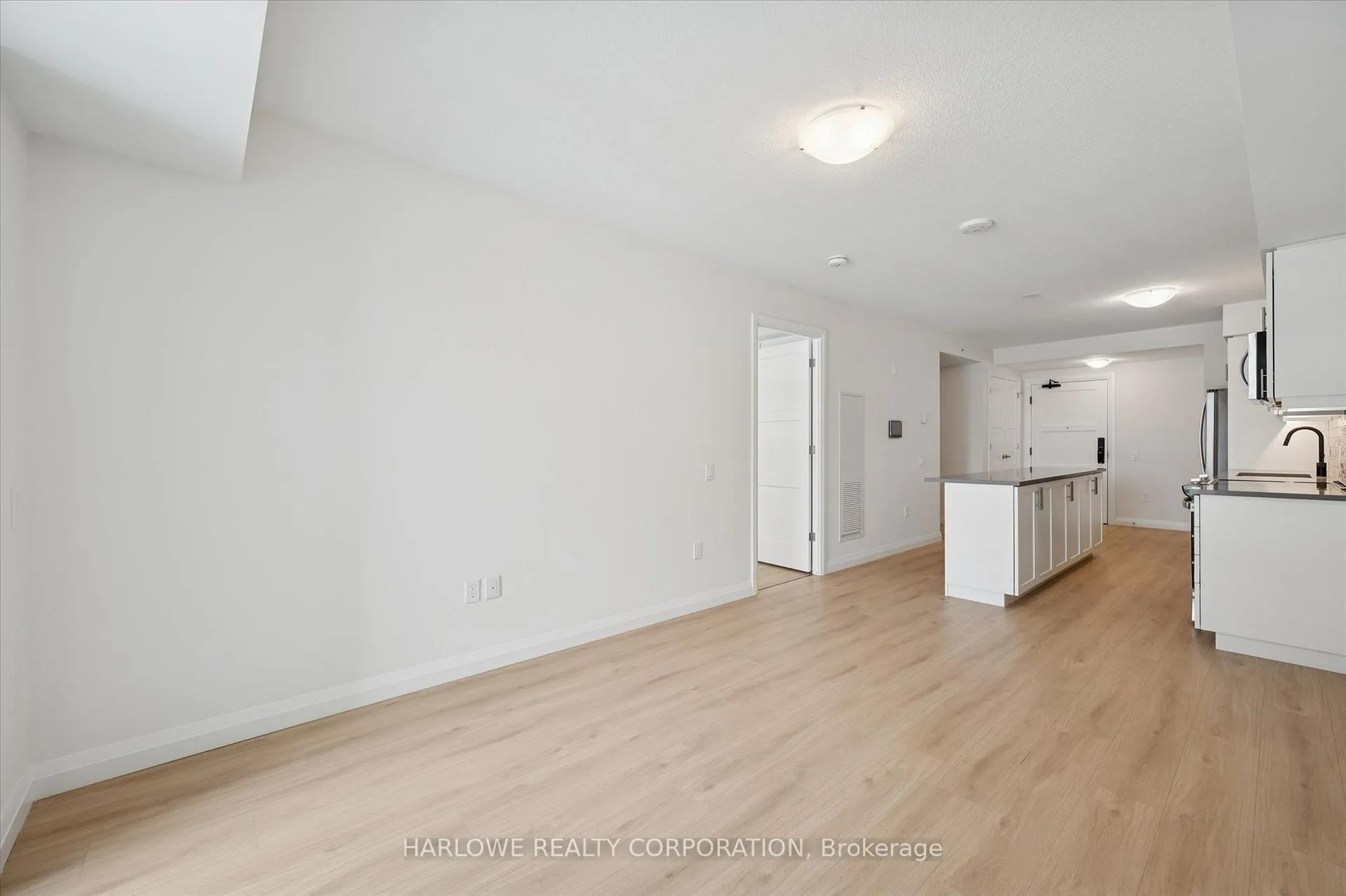Photo 10 of Unit 509, 93 Arthur Street S, Guelph, St. Patrick's Ward — HOMEH