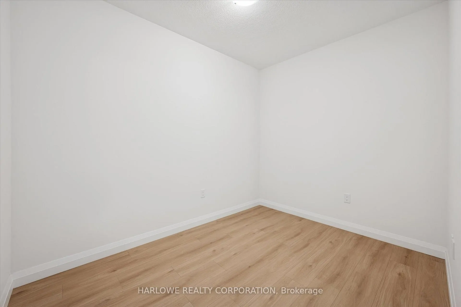 Photo 13 of Unit 509, 93 Arthur Street S, Guelph, St. Patrick's Ward — HOMEH