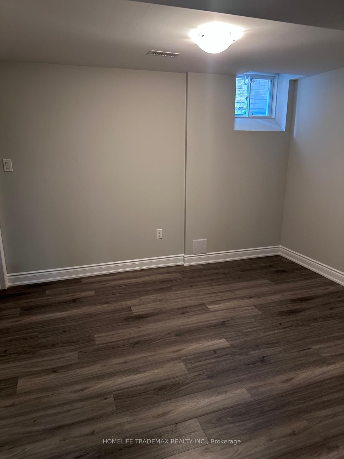Photo 7 of 8 Lackington Street, Brampton, Credit Valley — HOMEH