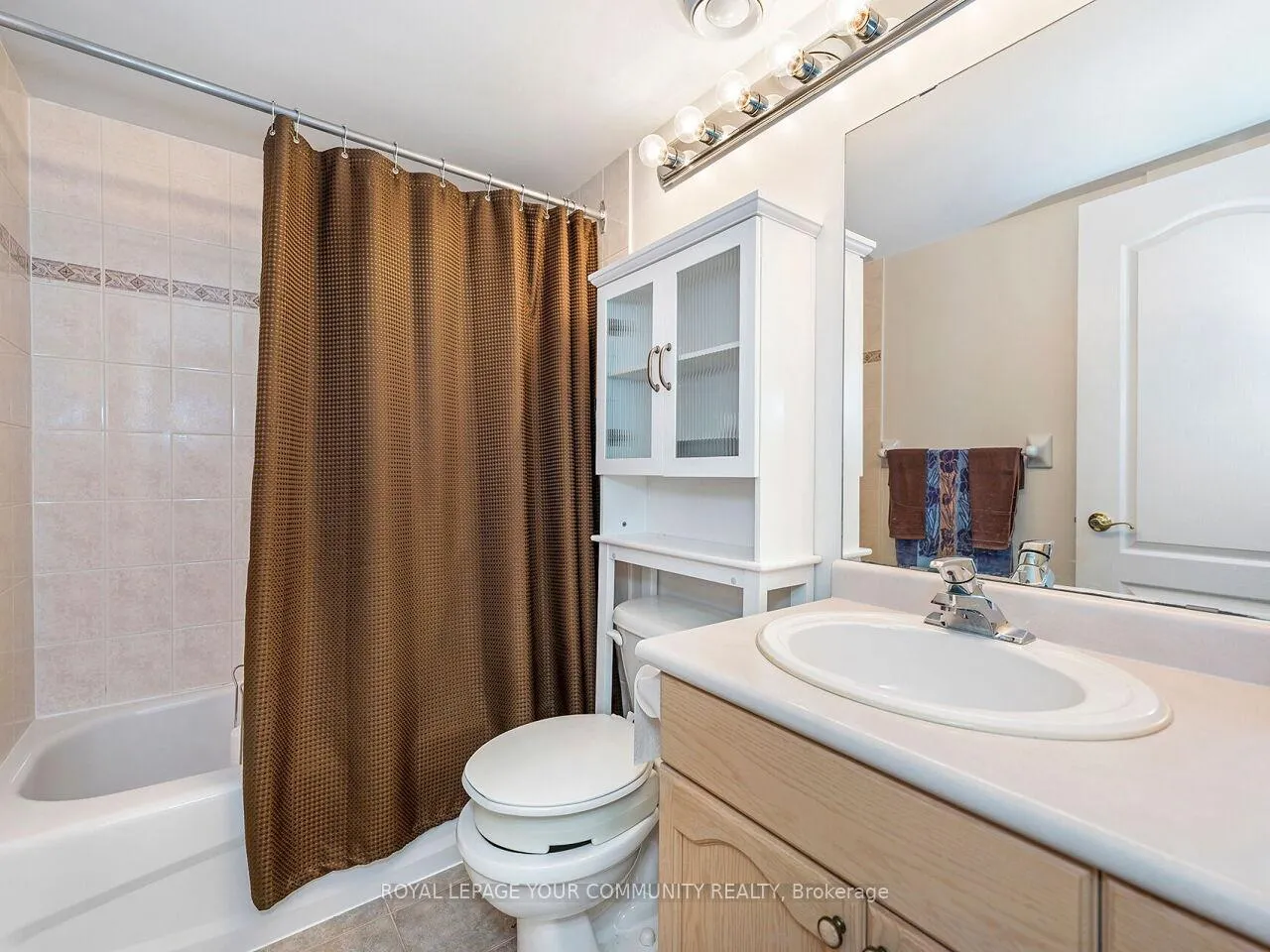 Photo 18 of Unit 202, 2506 Rutherford Road, Vaughan, Maple — HOMEH