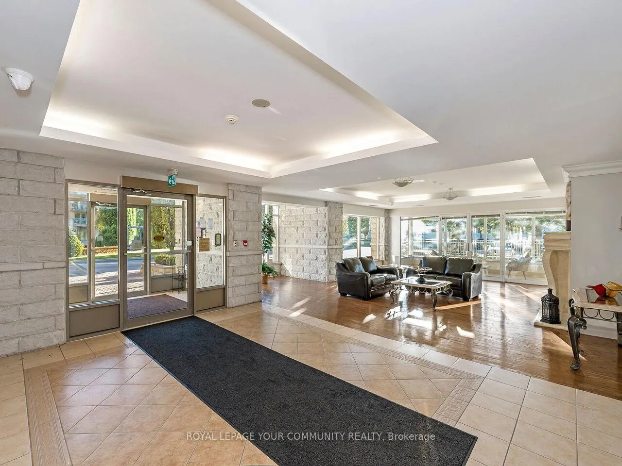 Photo 35 of Unit 202, 2506 Rutherford Road, Vaughan, Maple — HOMEH