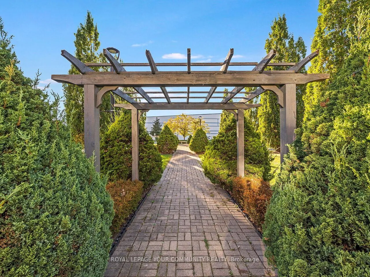 Photo 37 of Unit 202, 2506 Rutherford Road, Vaughan, Maple — HOMEH