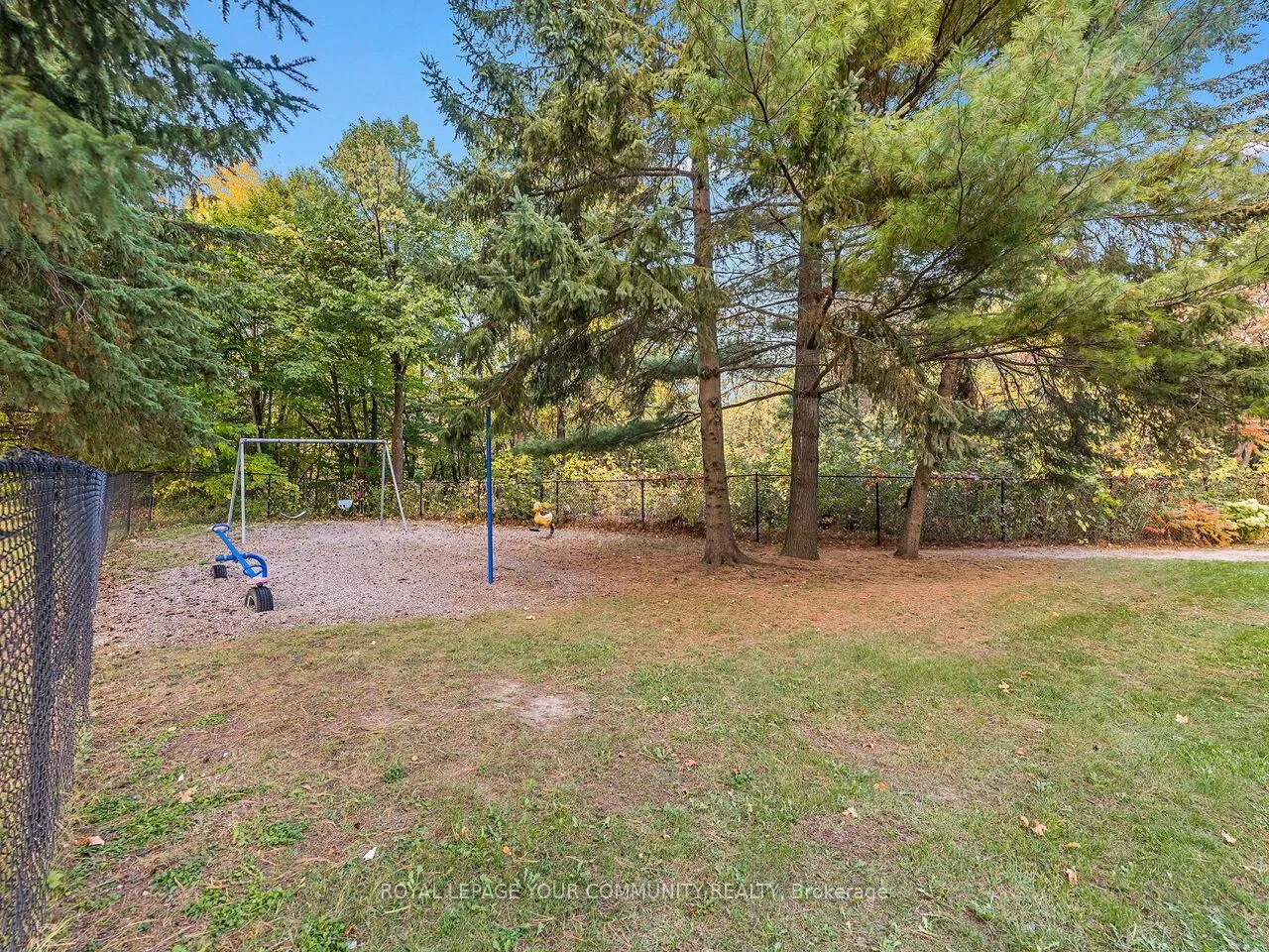 Photo 40 of Unit 202, 2506 Rutherford Road, Vaughan, Maple — HOMEH
