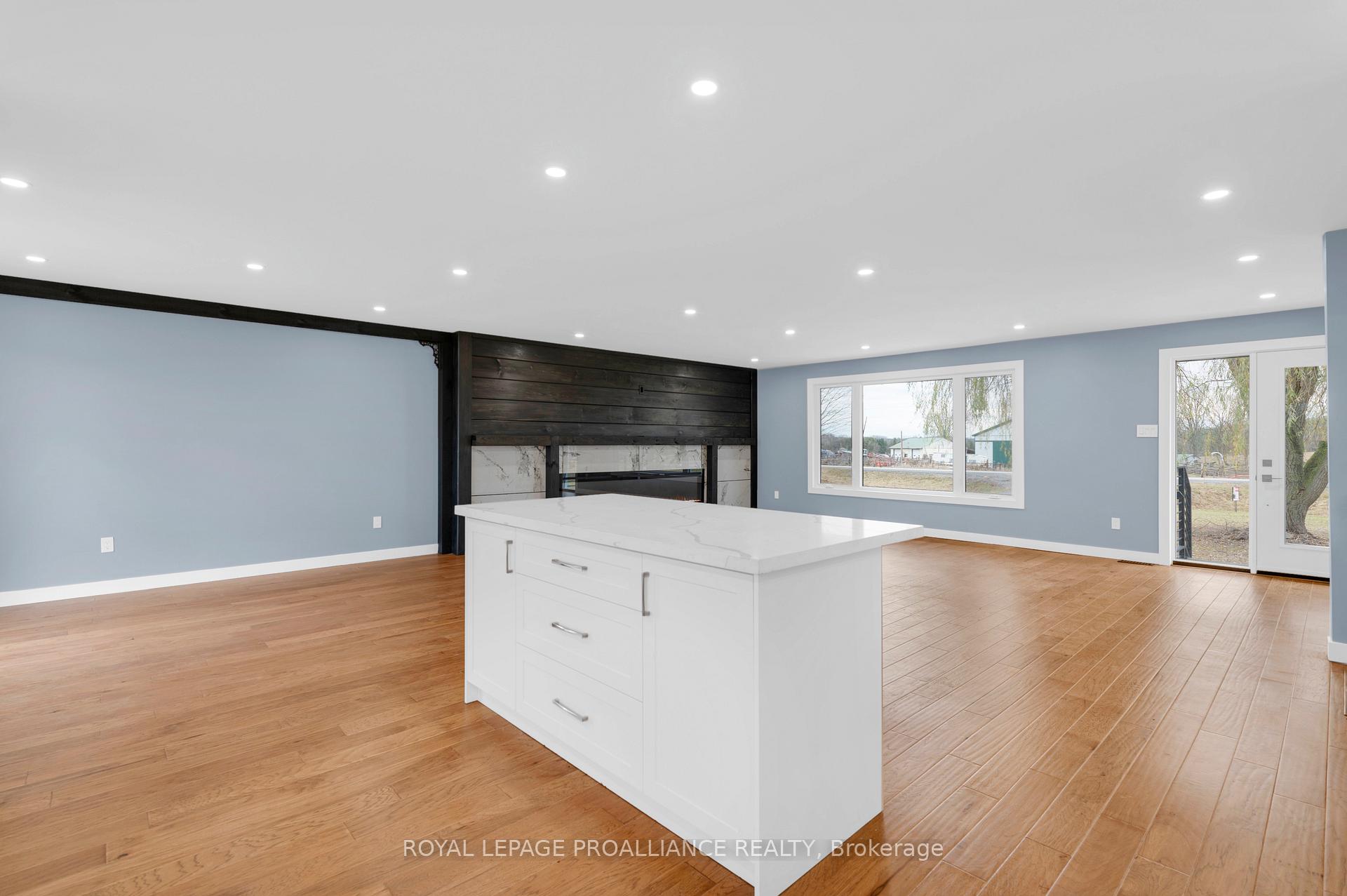 Photo 16 of 3213 Highway 37, Belleville, Thurlow Ward — HOMEH