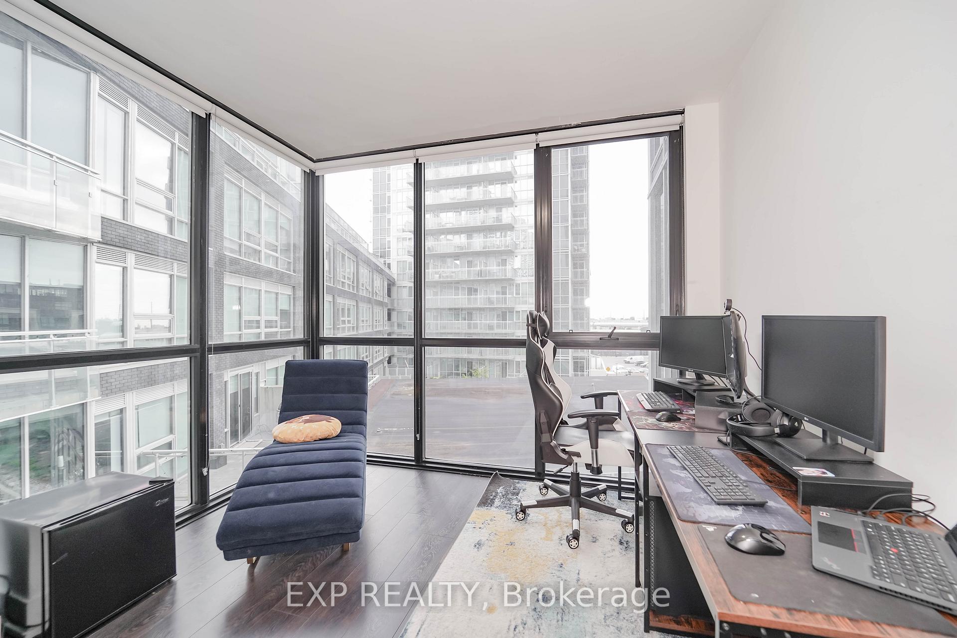 Photo 5 of Unit 418, 2916 Highway 7 Road, Vaughan, Concord — HOMEH