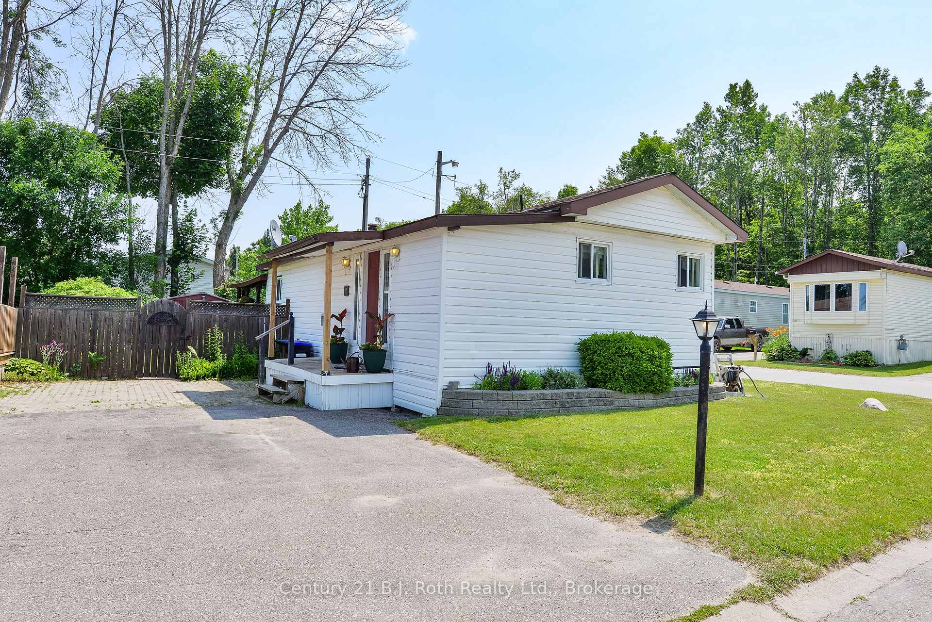 Photo 2 of 4129 Elaine Street, Severn, Rural Severn — HOMEH