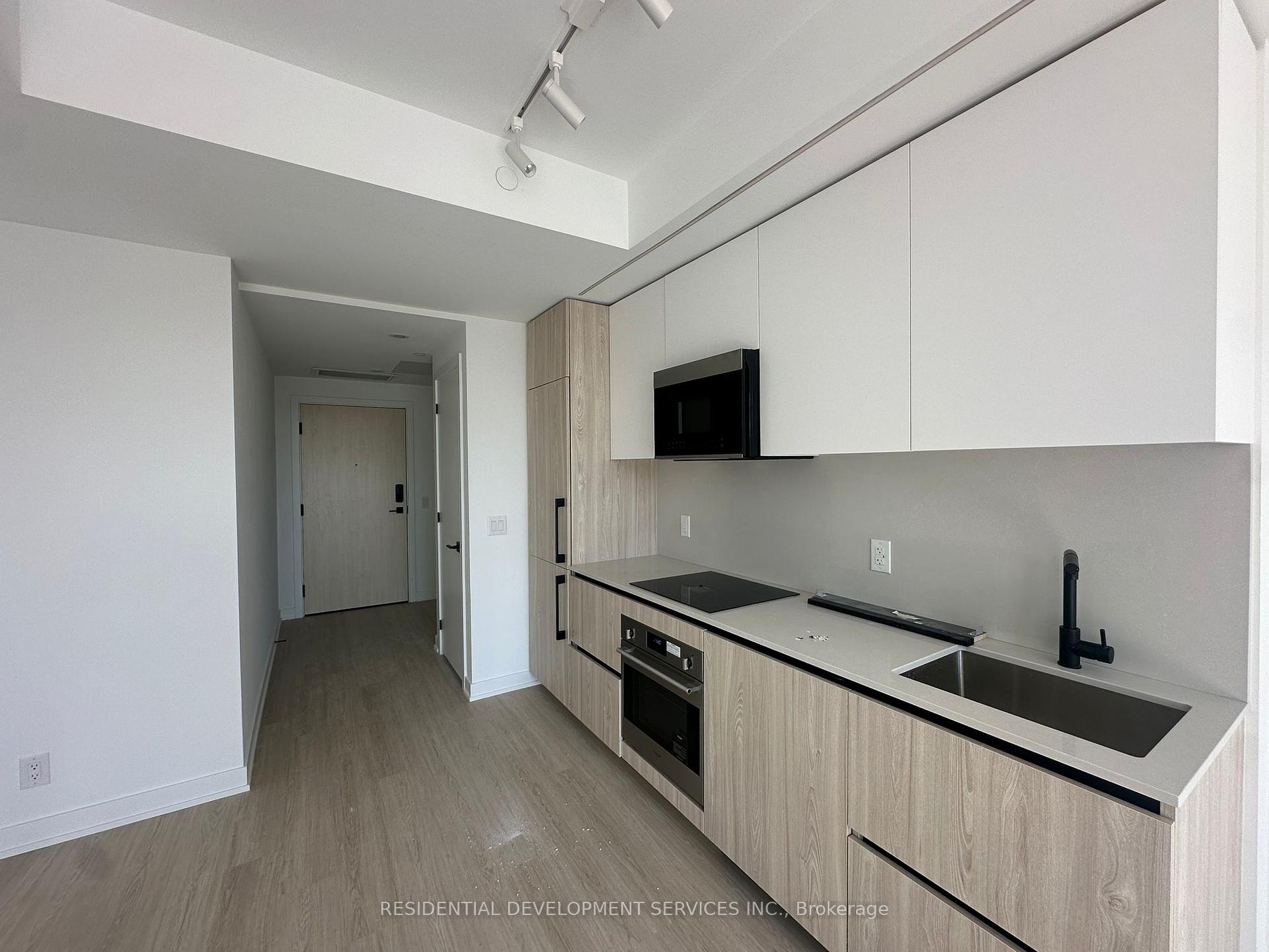 Front of Unit 308, 699 Sheppard Avenue E