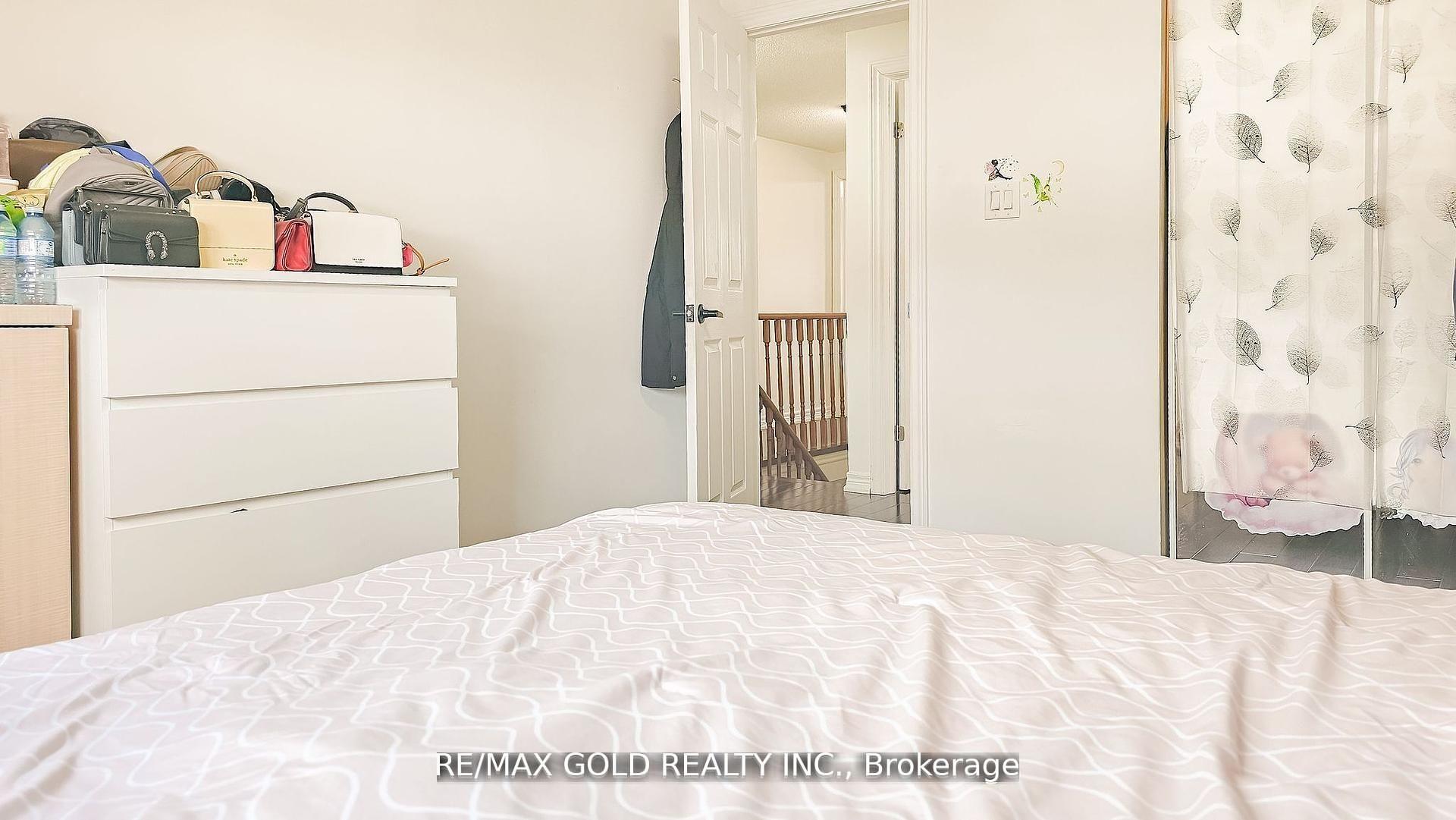 Photo 29 of 32 Myrtle Court, Brampton, Central Park — HOMEH