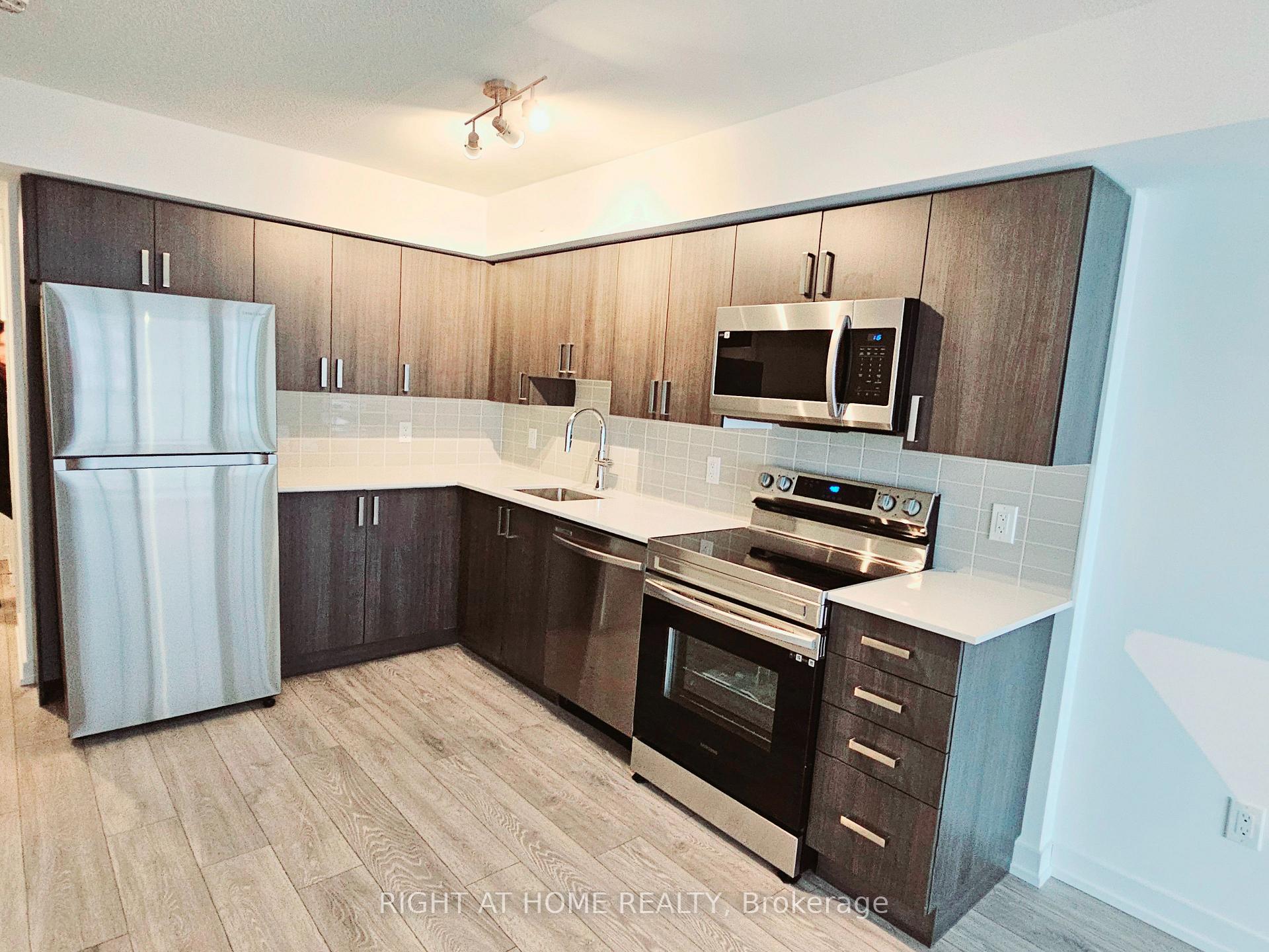 Photo 3 of Unit 1307, 1455 Celebration Drive, Pickering, Bay Ridges — HOMEH