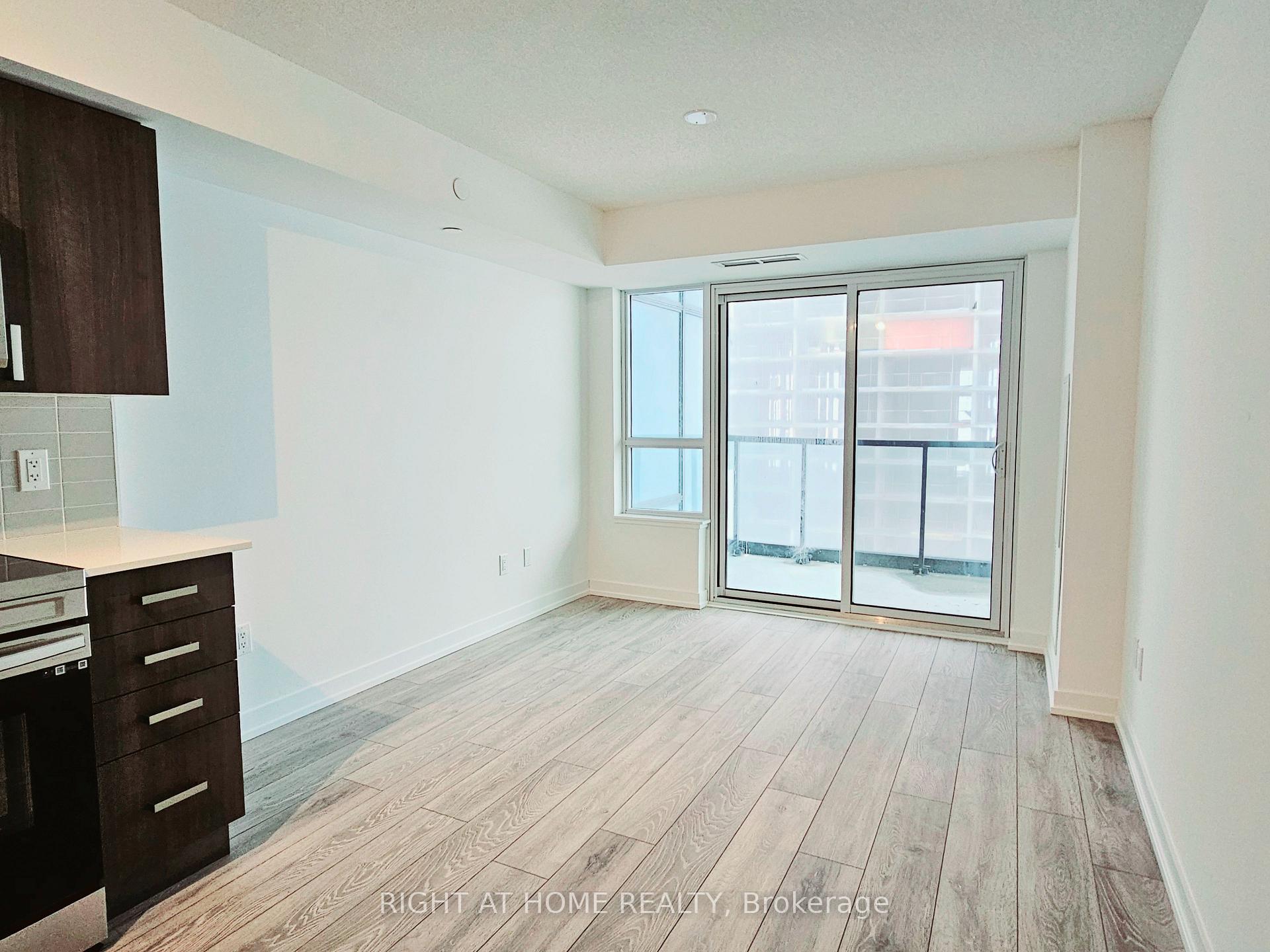 Photo 5 of Unit 1307, 1455 Celebration Drive, Pickering, Bay Ridges — HOMEH