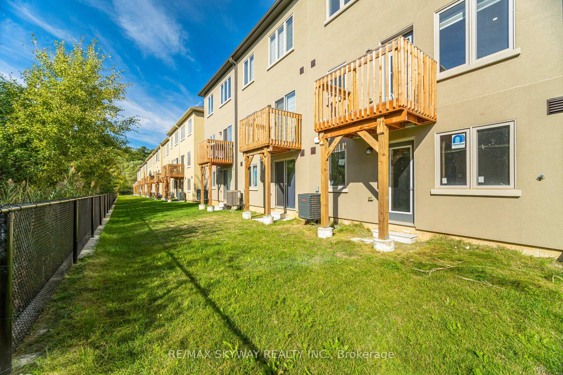 Photo 44 of Unit 102, 305 Garner Road W, Hamilton, Ancaster — HOMEH