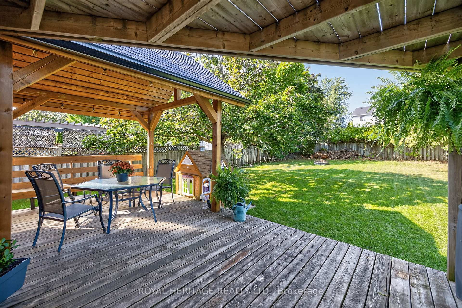 Photo 10 of 46 Sherie Drive, Georgina, Keswick North — HOMEH