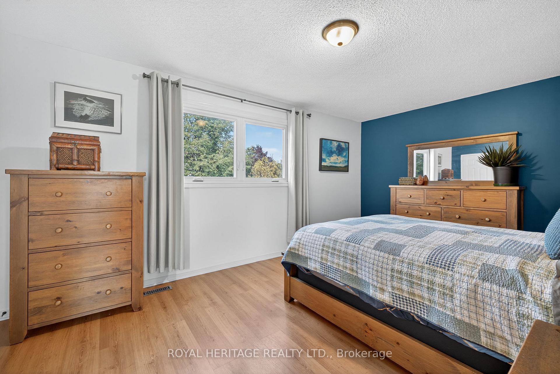 Photo 32 of 46 Sherie Drive, Georgina, Keswick North — HOMEH