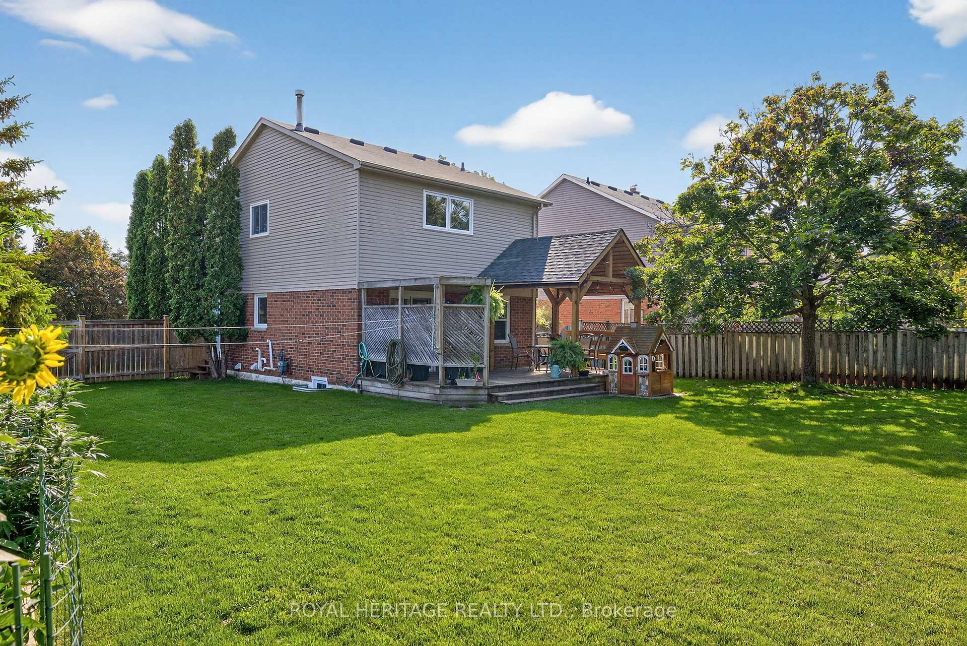Photo 39 of 46 Sherie Drive, Georgina, Keswick North — HOMEH