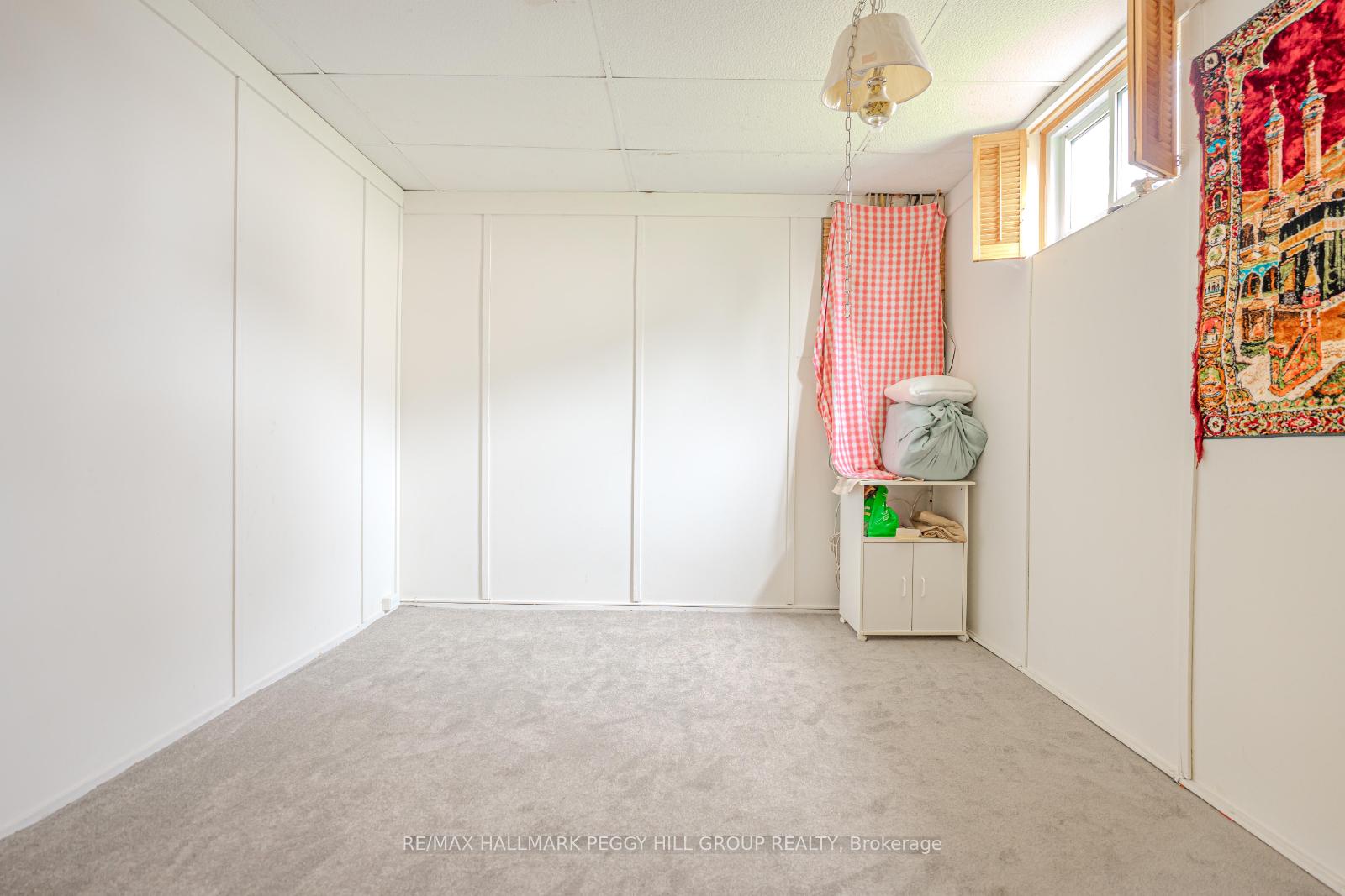 Photo 9 of 203 Phillips Street, Barrie, Ardagh — HOMEH