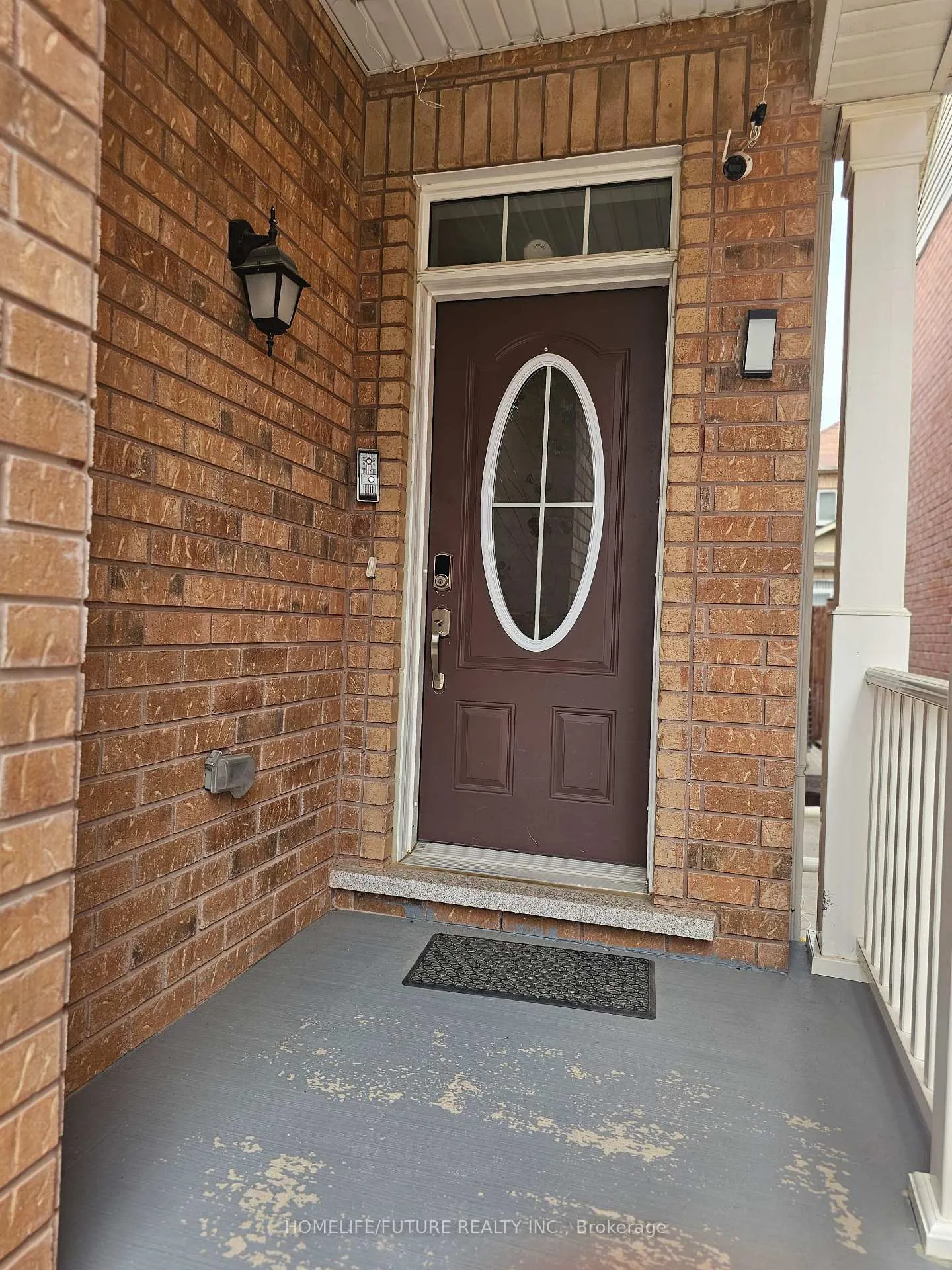 Photo 2 of 78 Enford Crescent, Brampton, Northwest Brampton — HOMEH