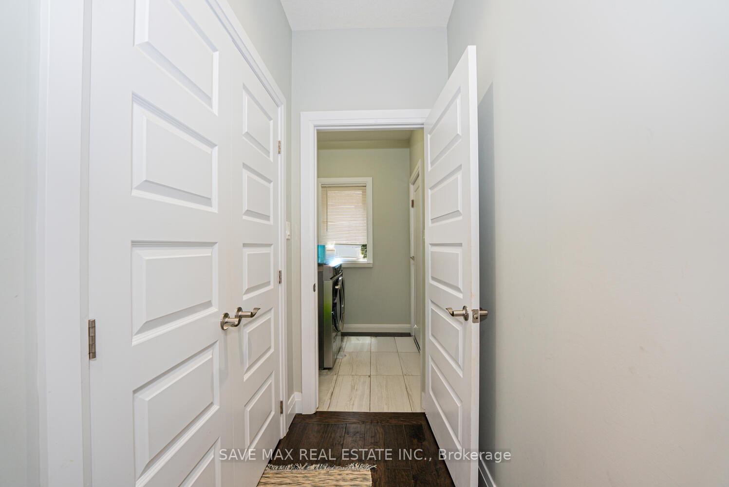 Photo 19 of 2382 Wickerson Road, London, South K — HOMEH