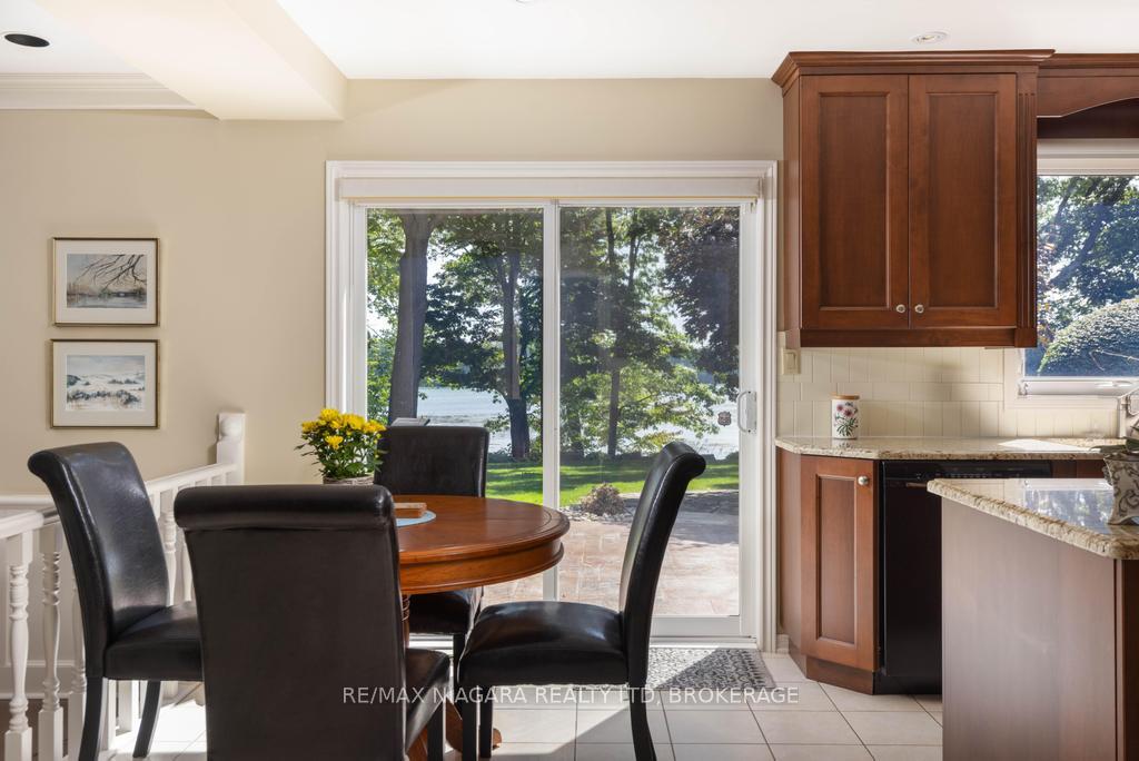 Photo 5 of 24 Golden Boulevard, St. Catharines, Martindale Pond — HOMEH