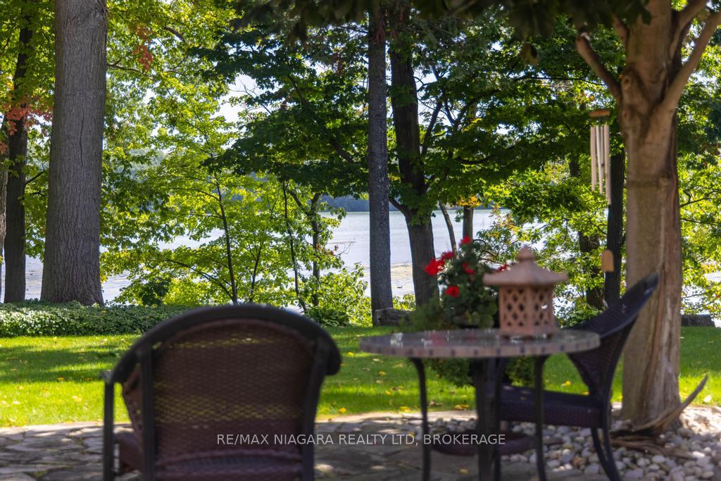 Photo 54 of 24 Golden Boulevard, St. Catharines, Martindale Pond — HOMEH