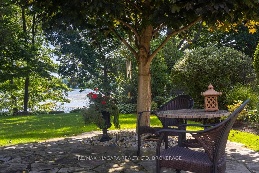 Photo 55 of 24 Golden Boulevard, St. Catharines, Martindale Pond — HOMEH