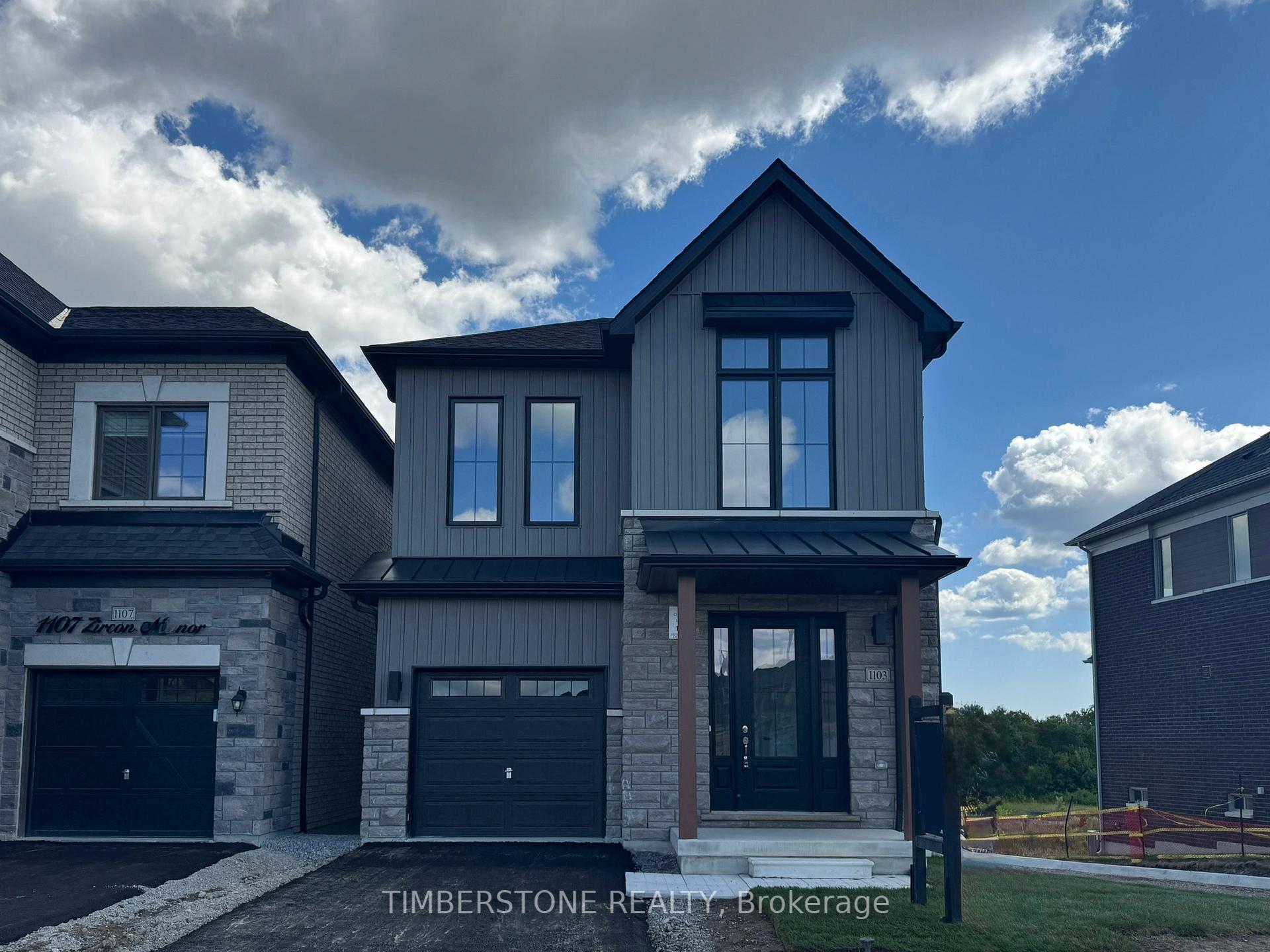 Front of 1103 Zircon Manor