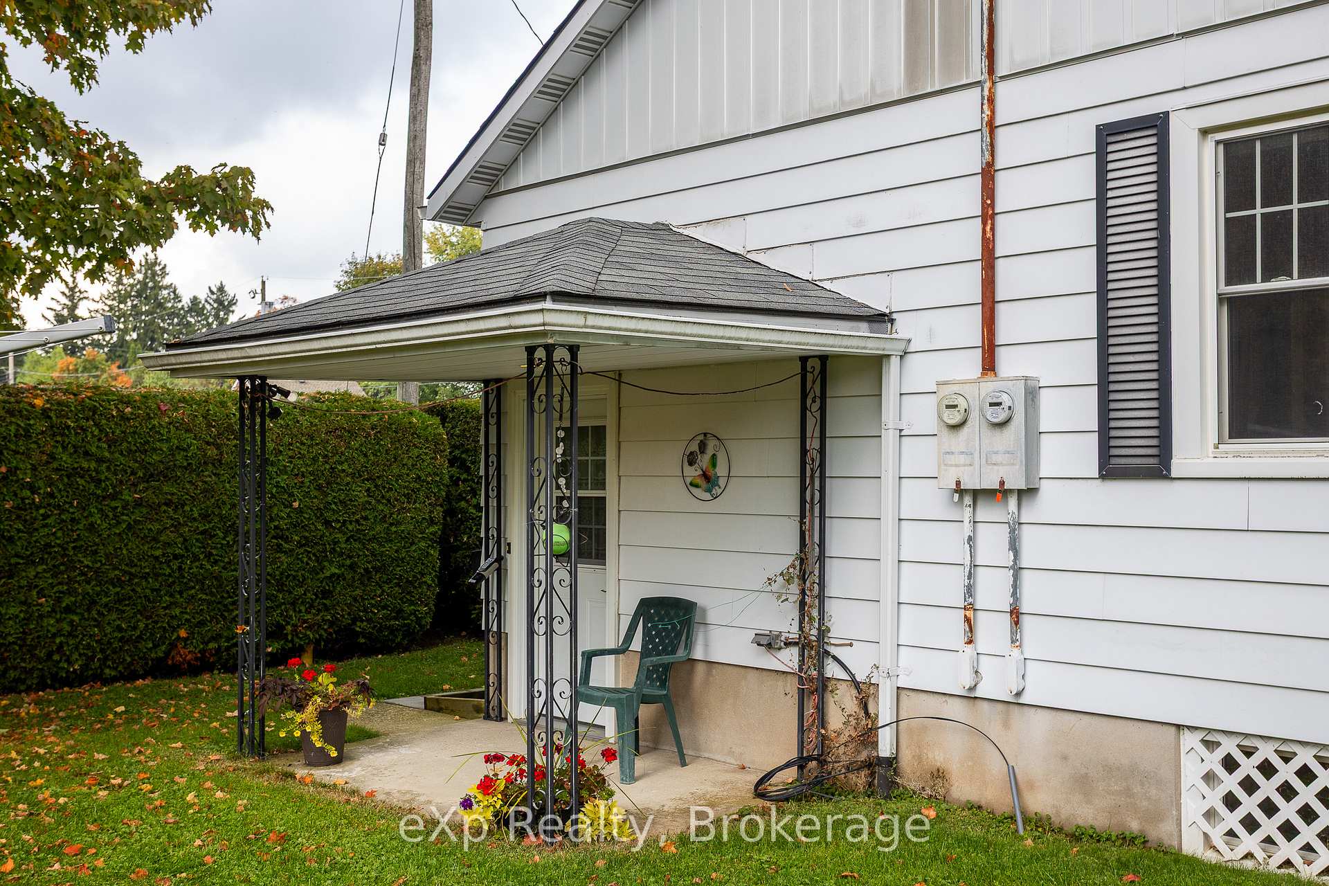 Photo 4 of 76 3rd Ave SW, Arran-Elderslie — HOMEH