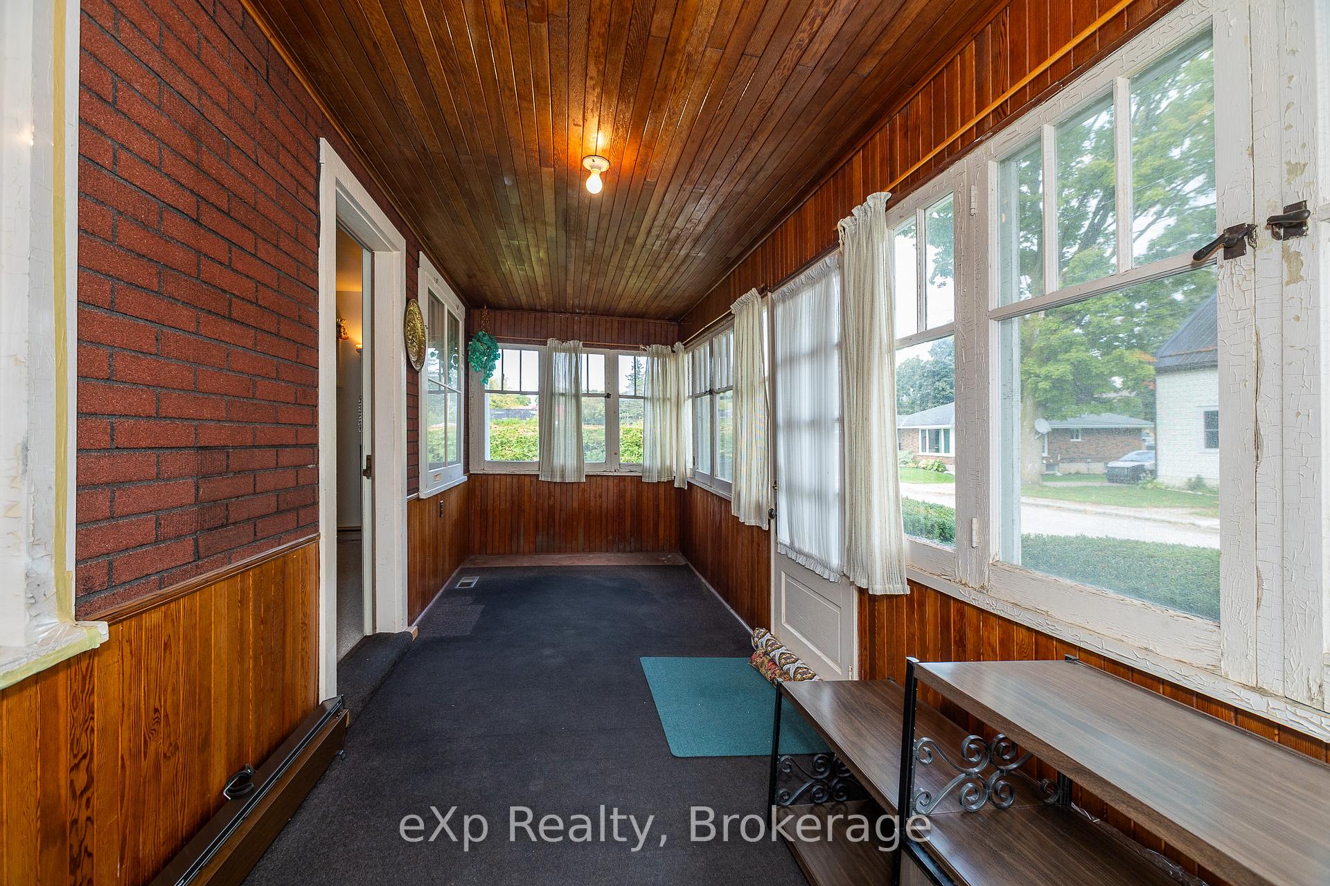 Photo 11 of 76 3rd Ave SW, Arran-Elderslie — HOMEH