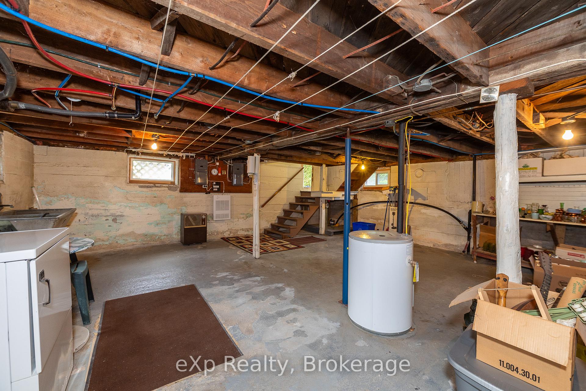 Photo 18 of 76 3rd Ave SW, Arran-Elderslie — HOMEH
