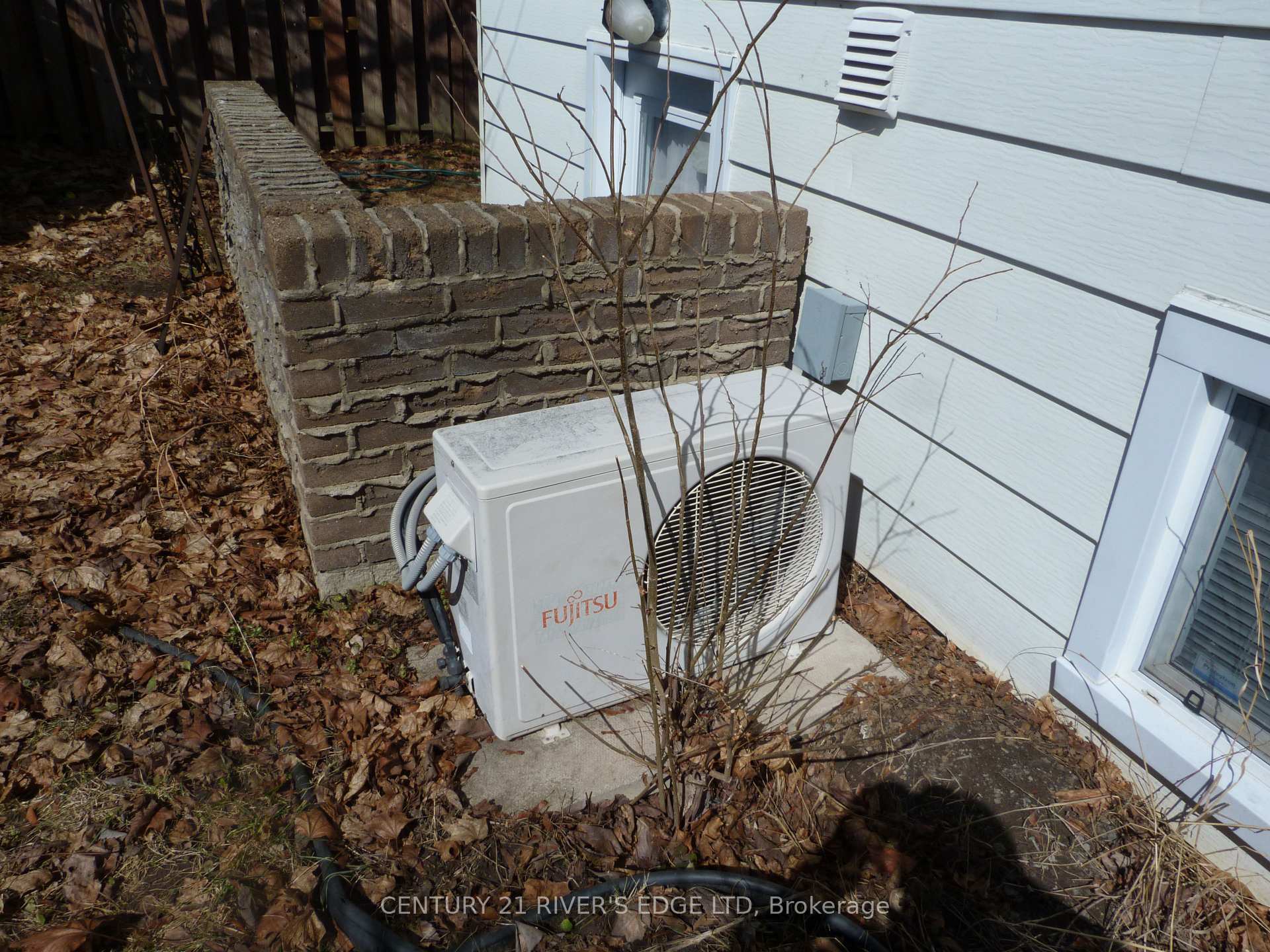 Photo 11 of 749 Glengarry Boulevard, Cornwall — HOMEH