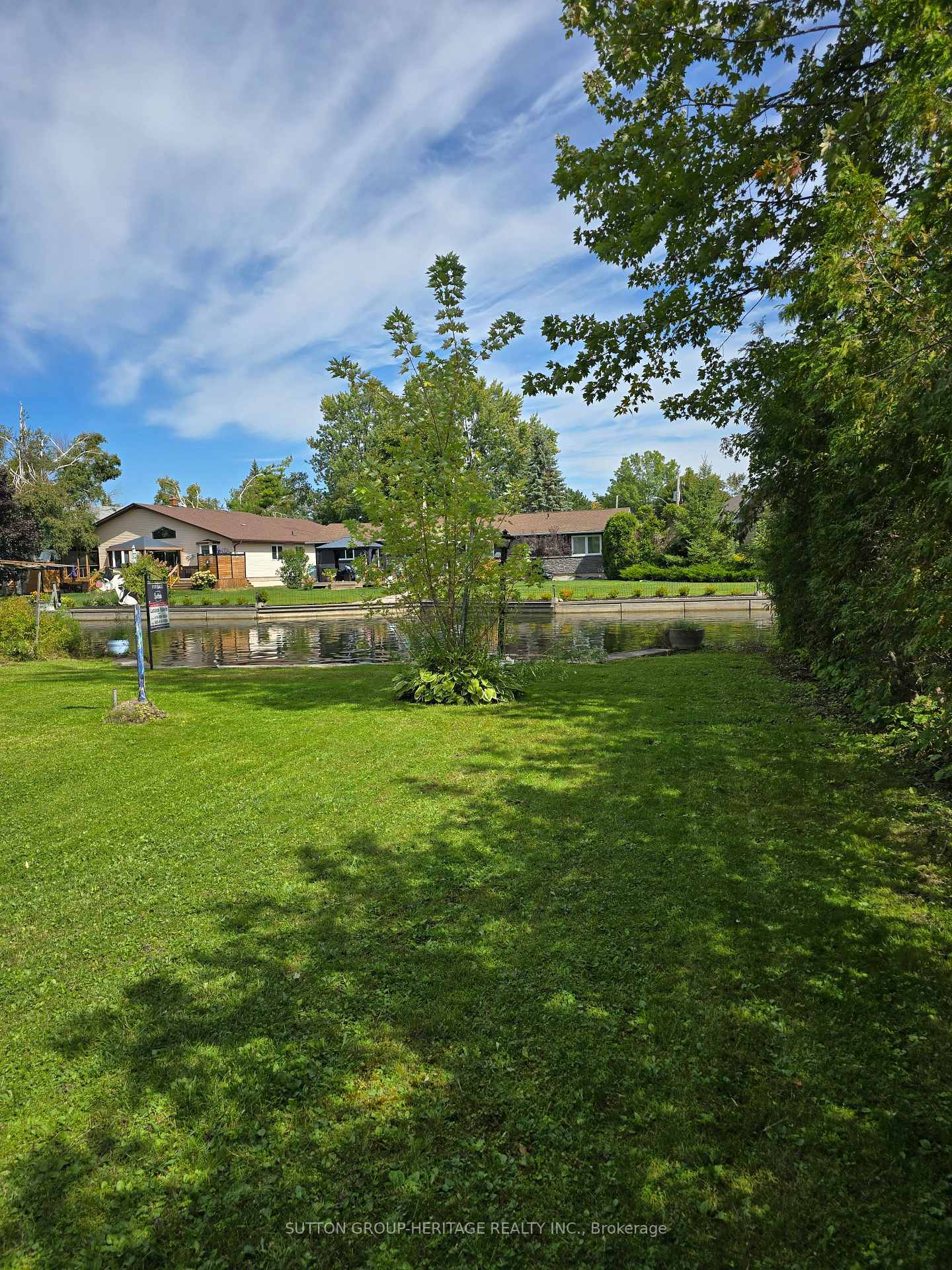 Photo 24 of 29 Lake Avenue, Ramara, Brechin — HOMEH