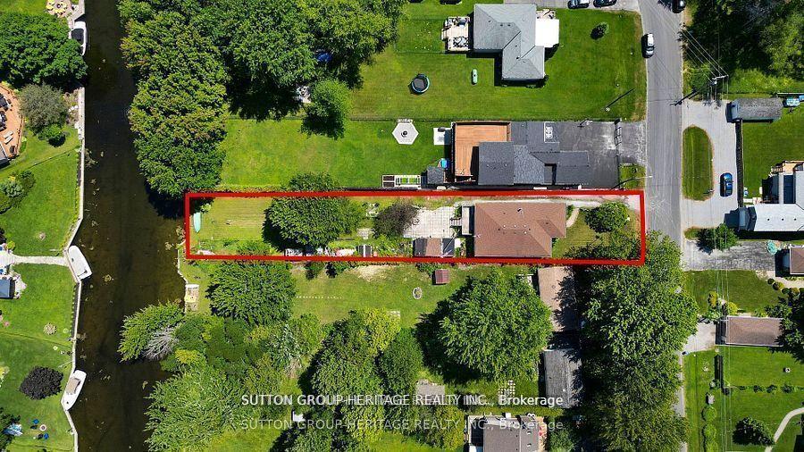 Photo 27 of 29 Lake Avenue, Ramara, Brechin — HOMEH