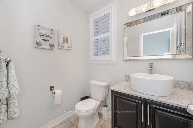 Photo 20 of 252 Bonnieglen Farm Boulevard, Caledon, Rural Caledon — HOMEH