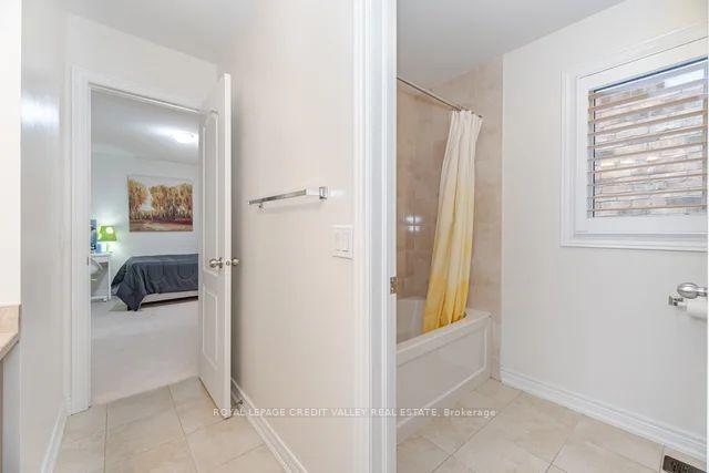 Photo 39 of 252 Bonnieglen Farm Boulevard, Caledon, Rural Caledon — HOMEH
